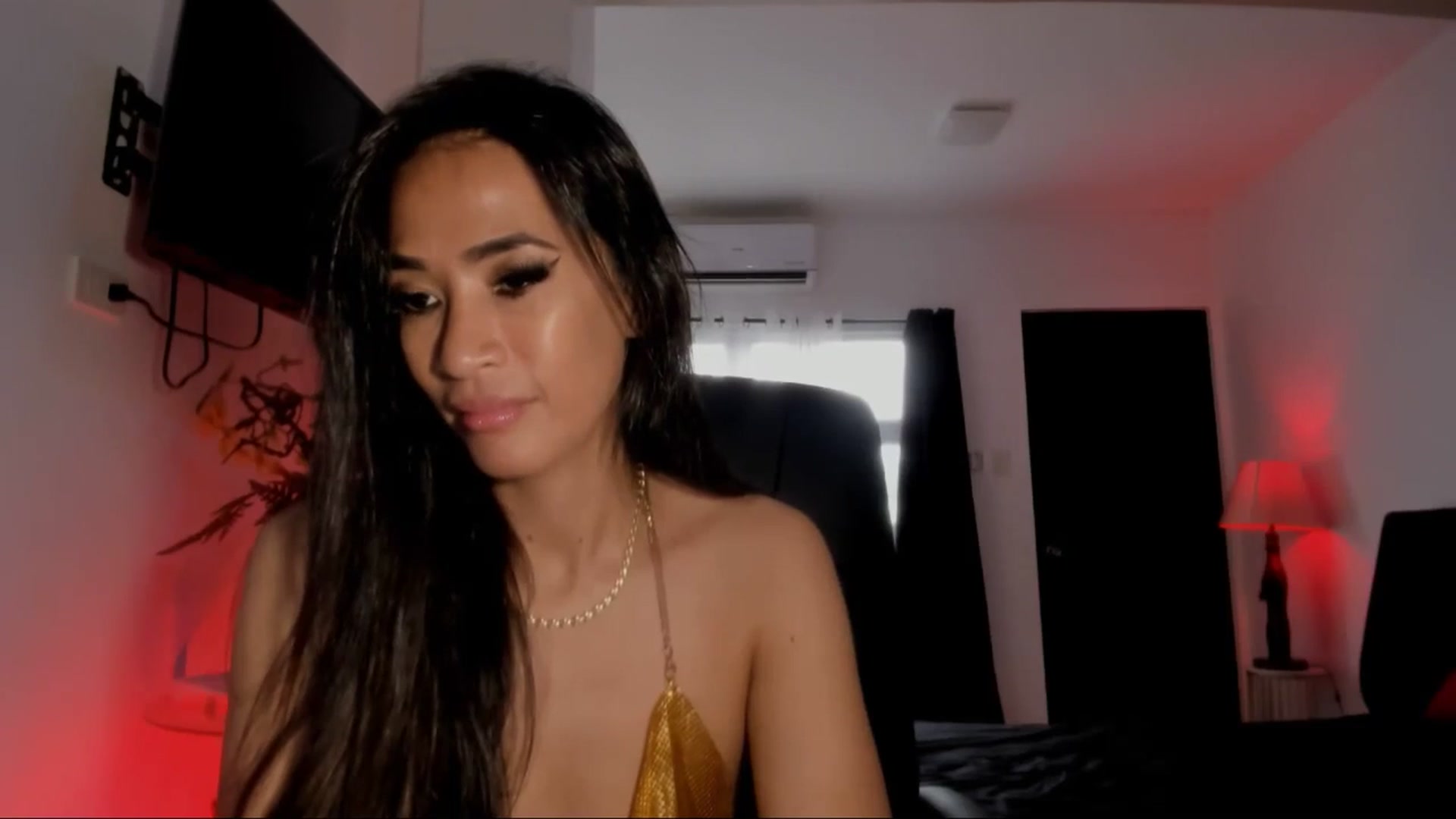 Gallery image thumbnail from ExoticGoddesX's myfreecams stream on, 06/17/2025, 24:33 image 4 of 20