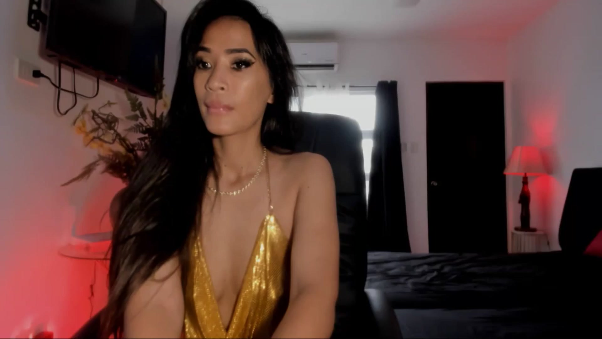 Gallery image thumbnail from ExoticGoddesX's myfreecams stream on, 06/17/2025, 24:33 image 19 of 20