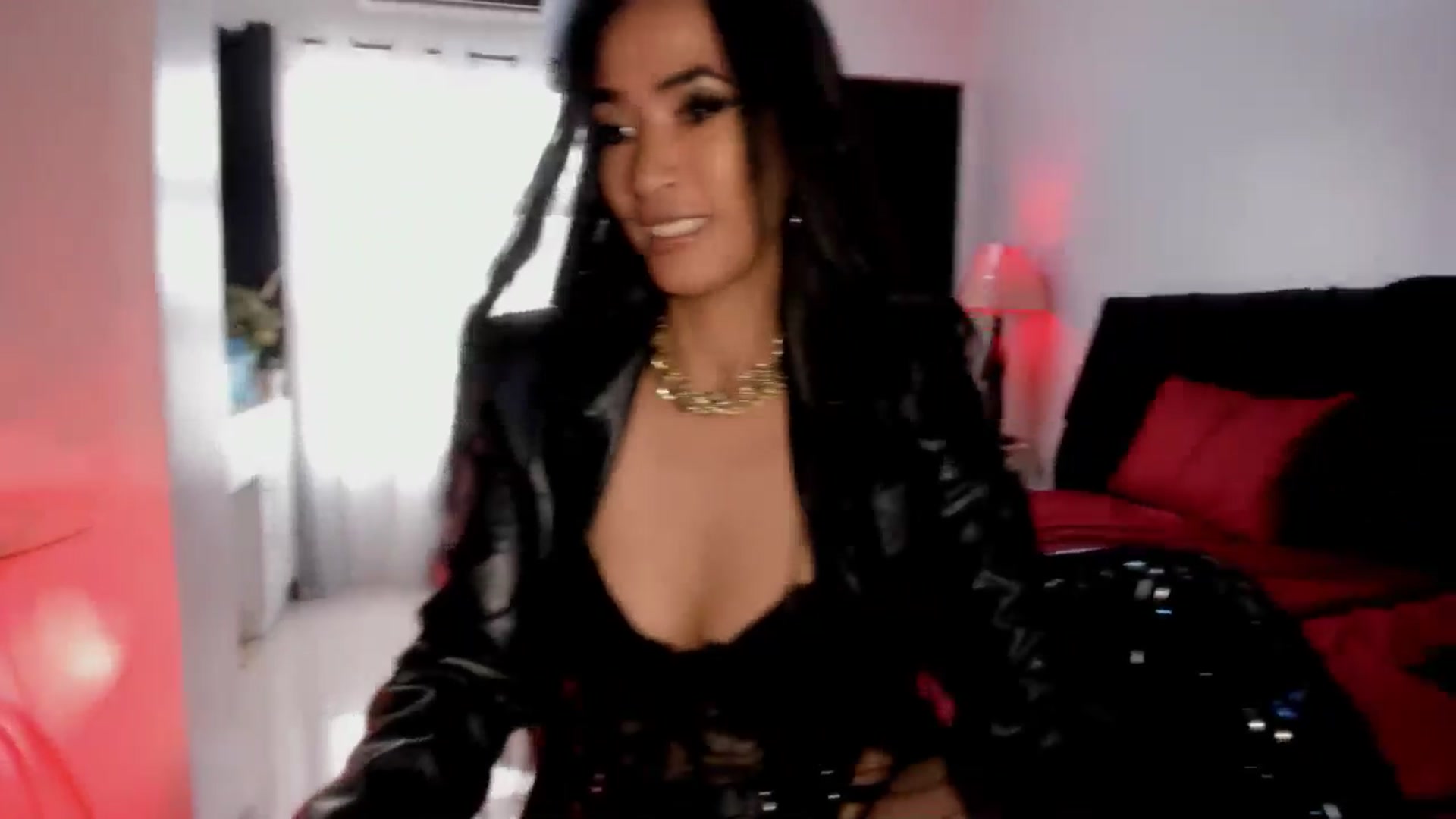 Gallery image thumbnail from ExoticGoddesX's myfreecams stream on, 06/20/2025, 02:22 image 12 of 20