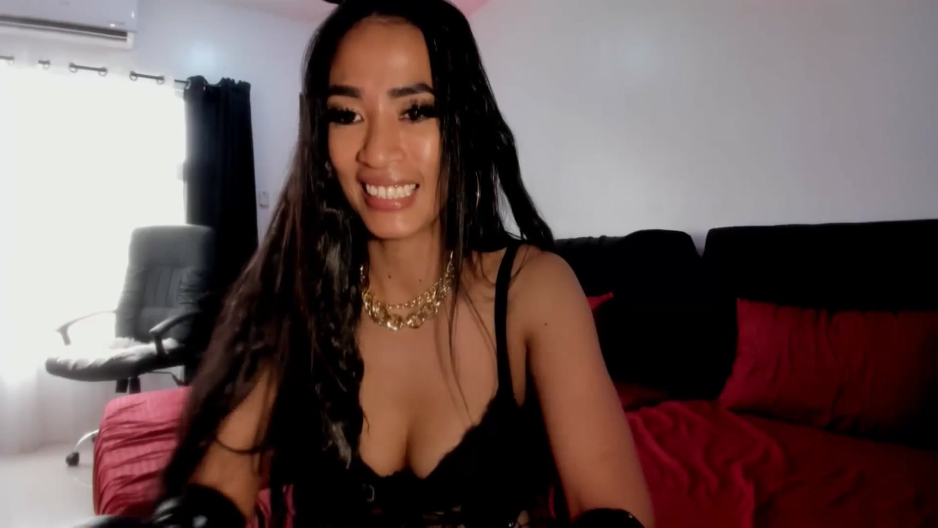 Gallery image thumbnail from ExoticGoddesX's myfreecams stream on, 06/20/2025, 05:28 image 3 of 20