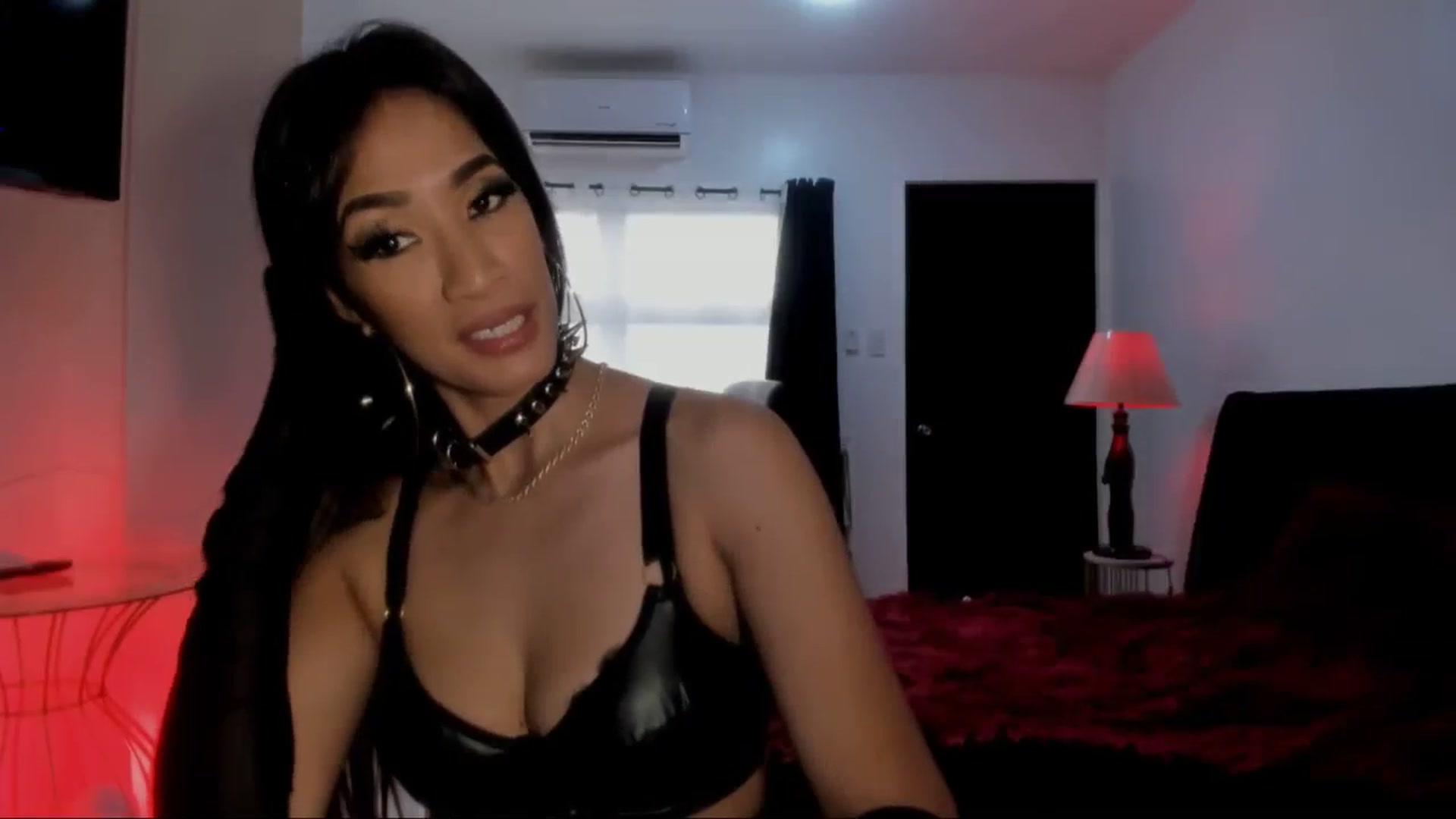 Gallery image thumbnail from ExoticGoddesX's myfreecams stream on, 06/21/2025, 23:32 image 16 of 20
