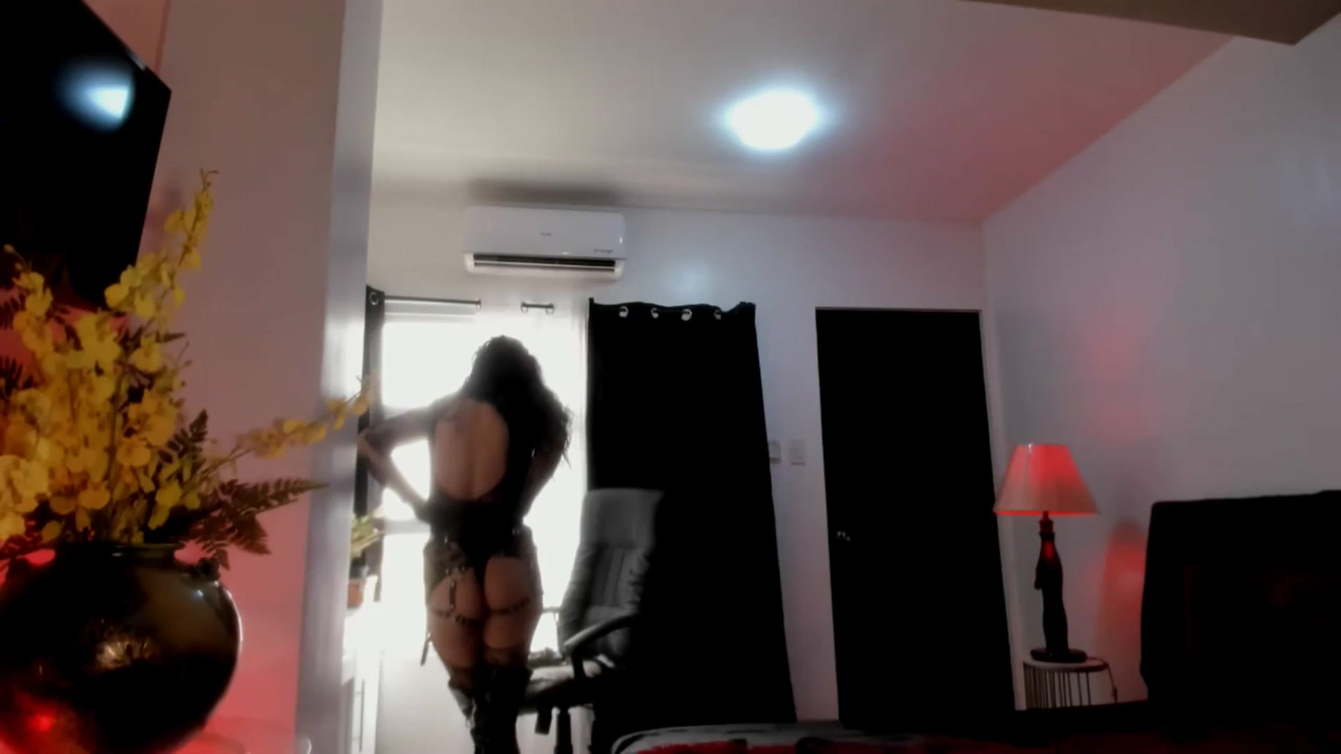 Gallery image thumbnail from ExoticGoddesX's myfreecams stream on, 06/26/2025, 07:36 image 7 of 20