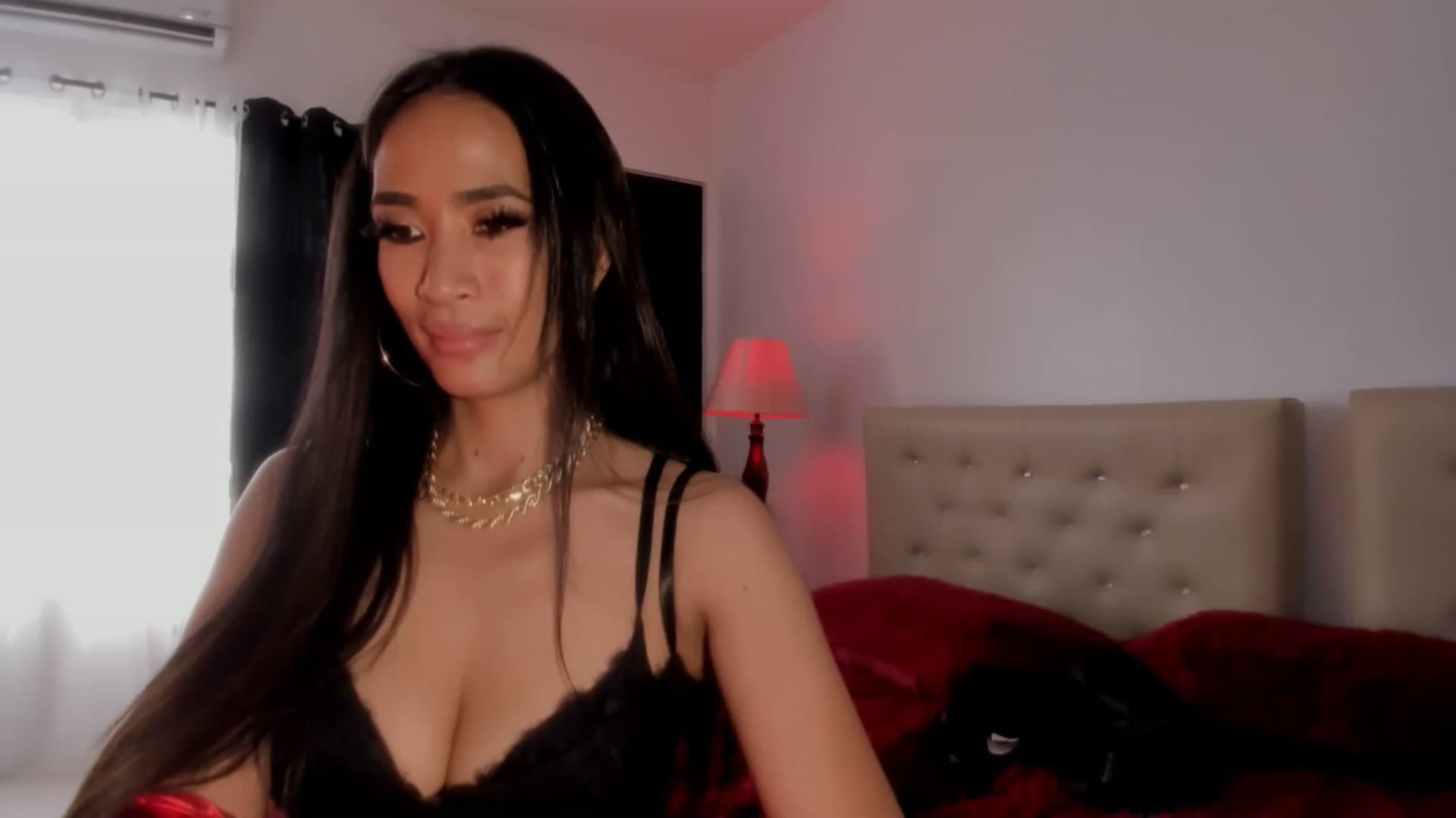 Gallery image thumbnail from ExoticGoddesX's myfreecams stream on, 06/27/2025, 07:52 image 15 of 20