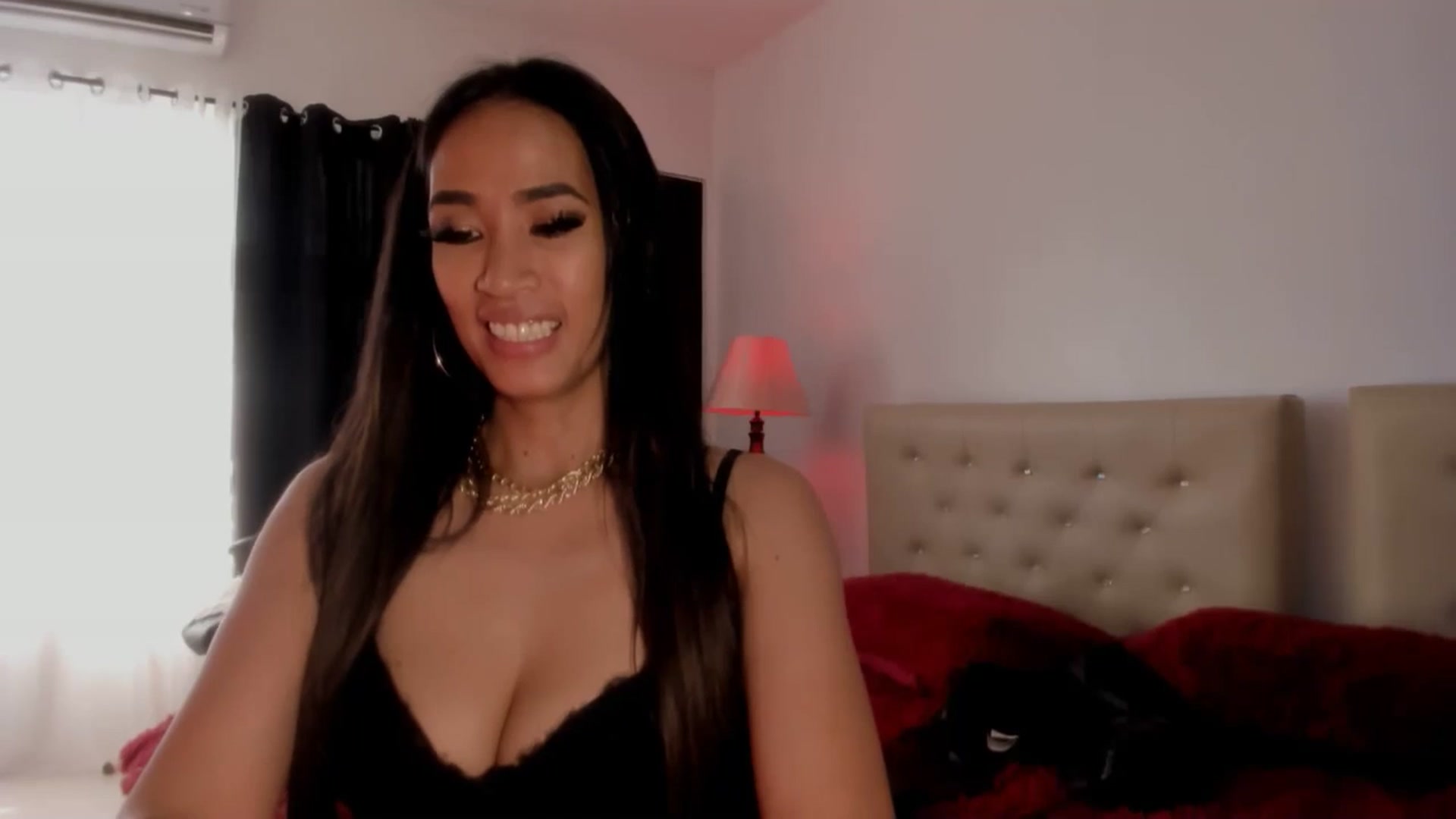 Gallery image thumbnail from ExoticGoddesX's myfreecams stream on, 06/27/2025, 07:52 image 8 of 20