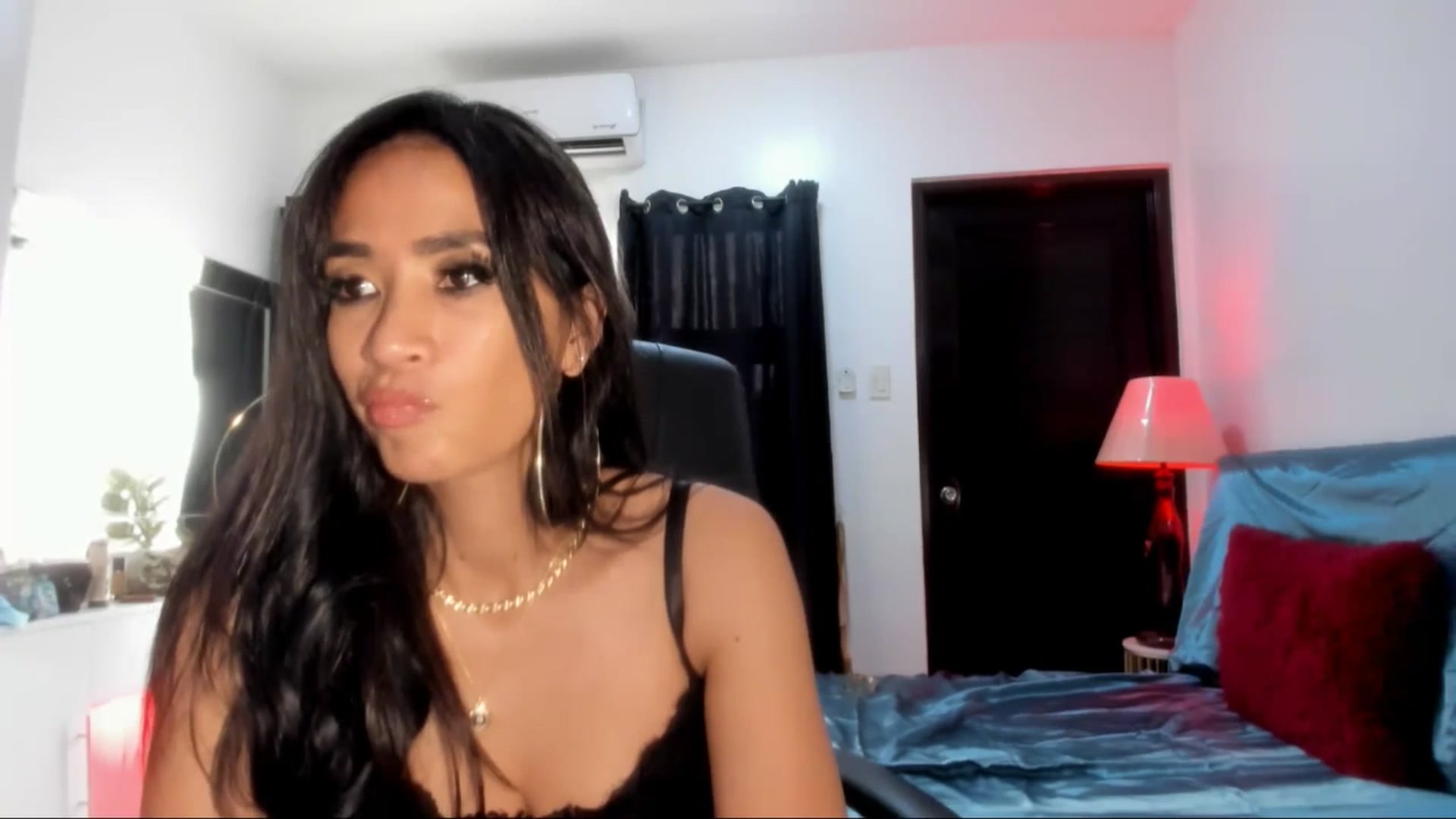 Gallery image thumbnail from ExoticGoddesX's myfreecams stream on, 07/20/2025, 03:02 image 10 of 20