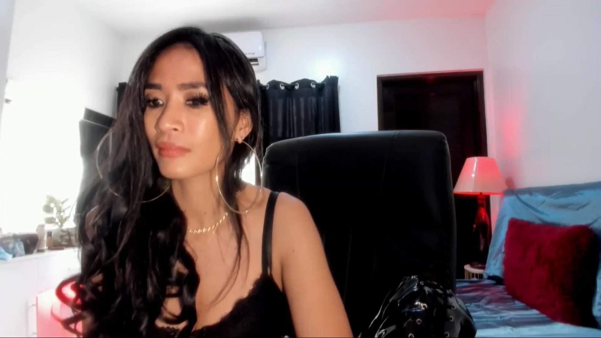 Gallery image thumbnail from ExoticGoddesX's myfreecams stream on, 07/20/2025, 03:02 image 17 of 20
