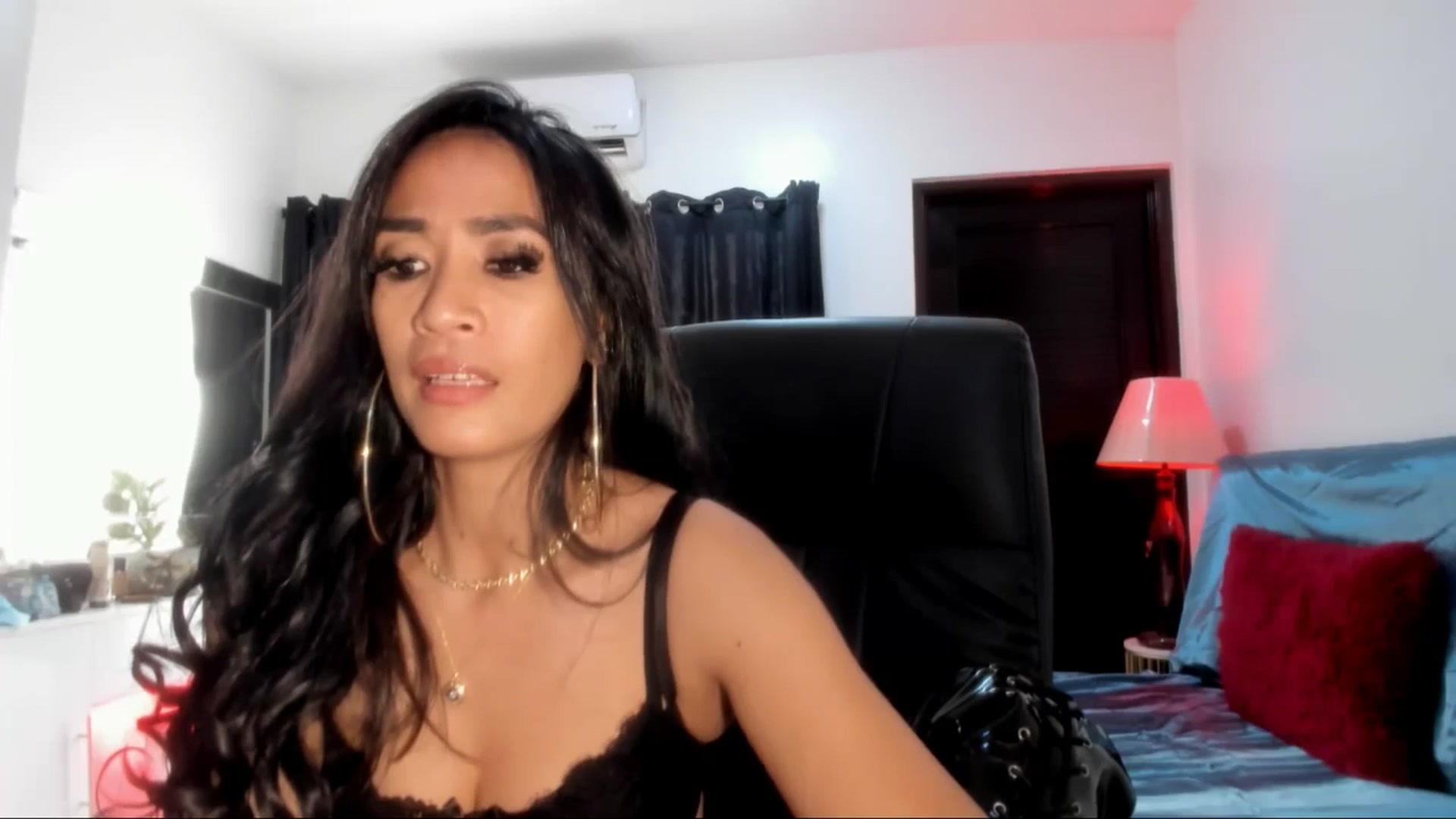 Gallery image thumbnail from ExoticGoddesX's myfreecams stream on, 07/20/2025, 03:02 image 14 of 20