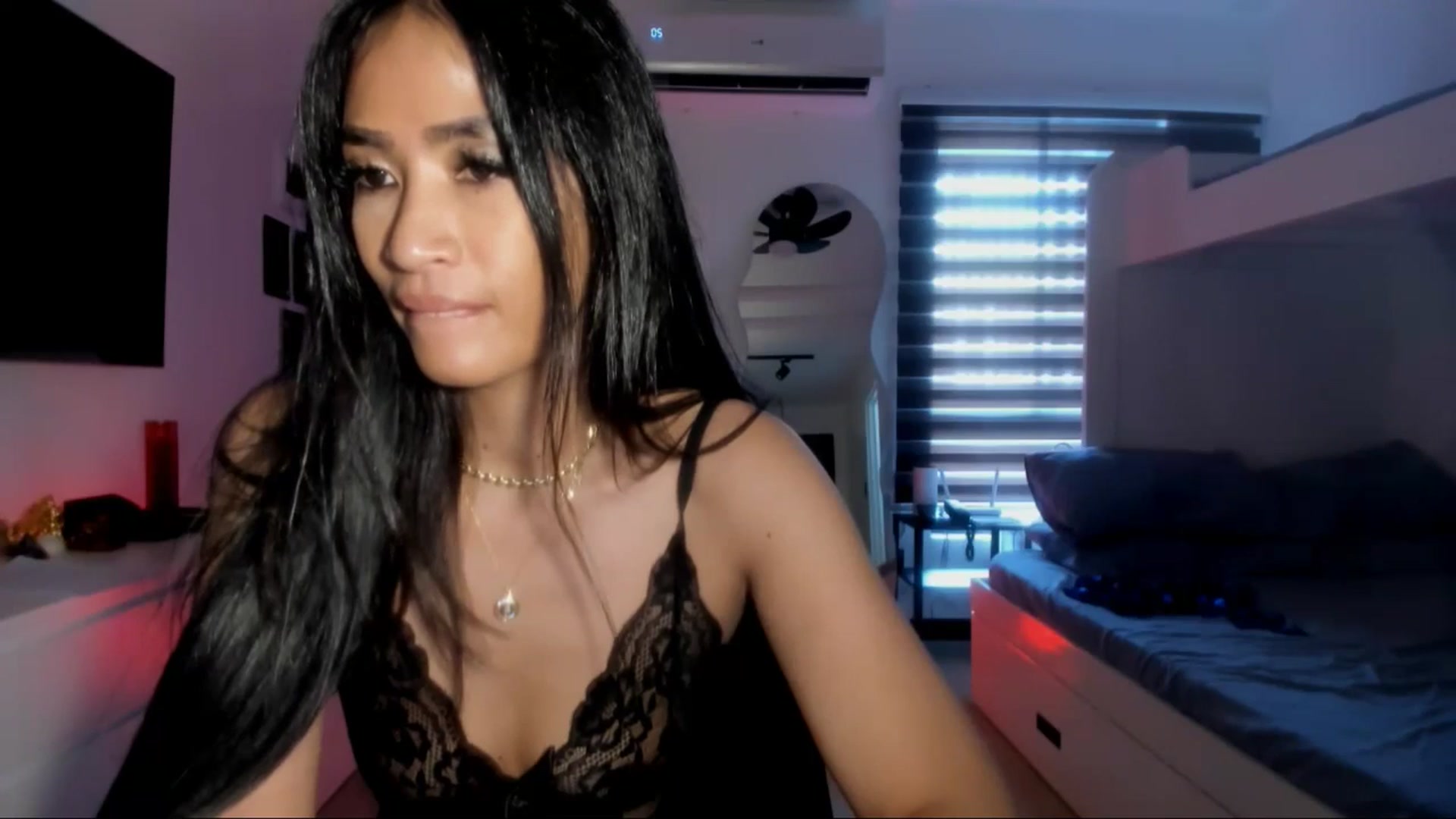 Gallery image thumbnail from ExoticGoddesX's myfreecams stream on, 08/28/2025, 02:32 image 15 of 20