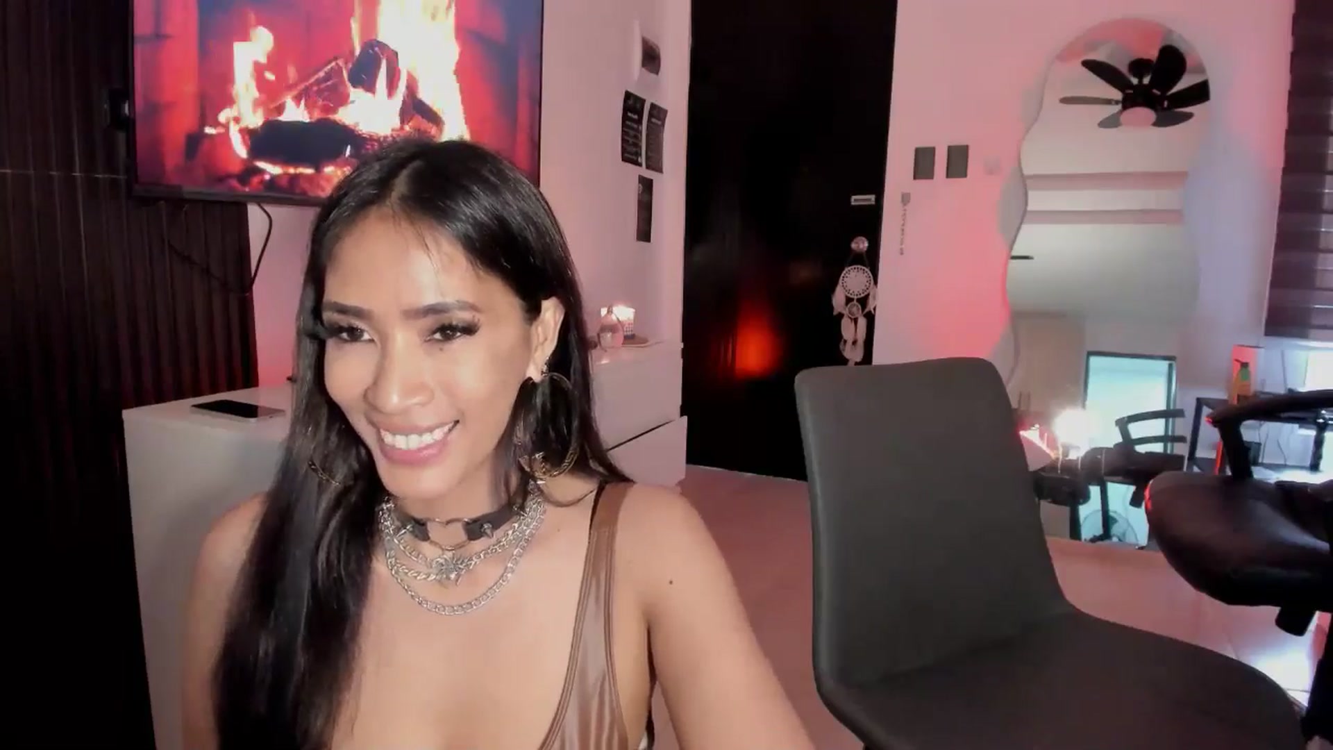 Gallery image thumbnail from ExoticGoddesX's myfreecams stream on, 09/22/2025, 04:45 image 8 of 20