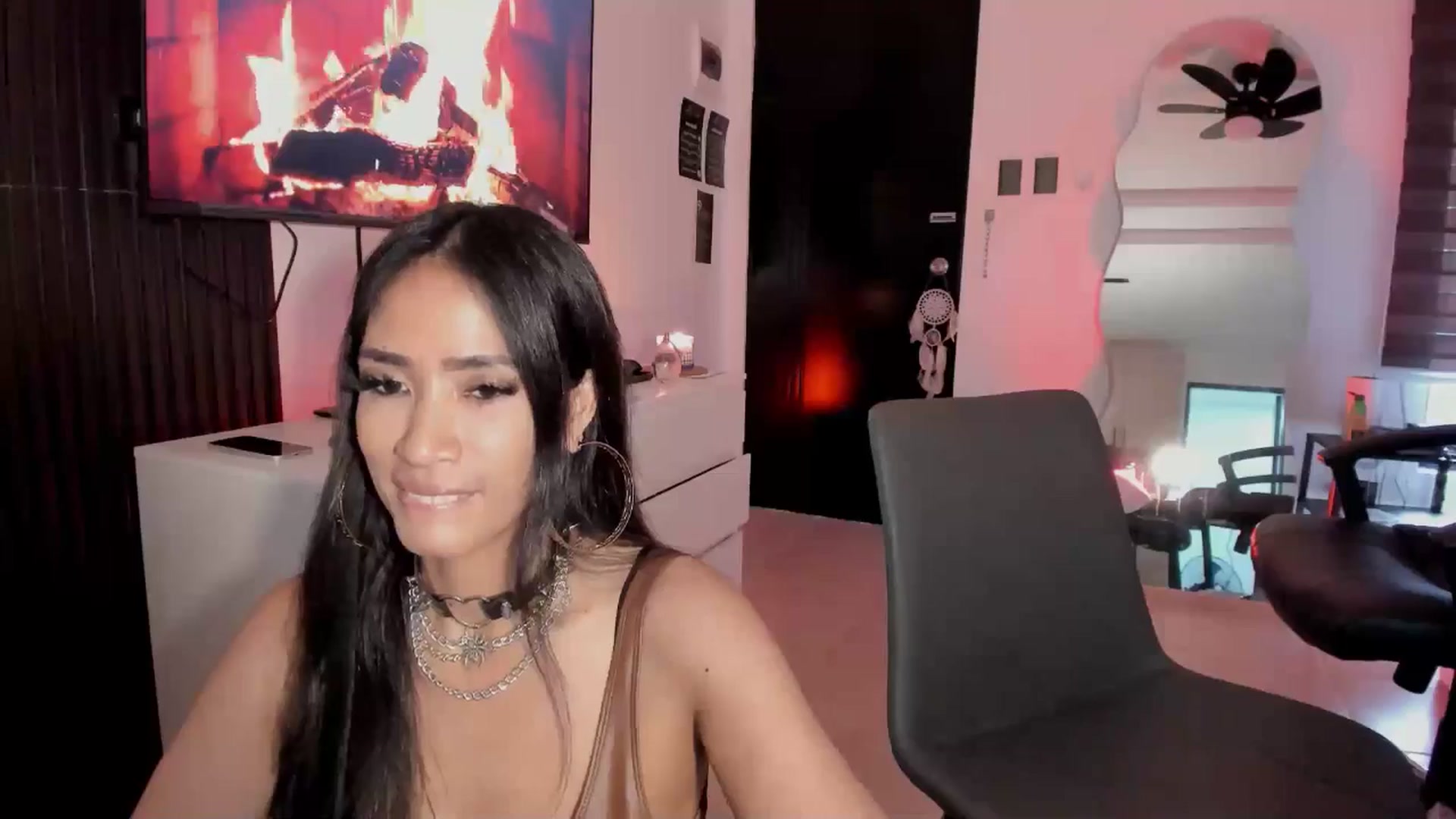Gallery image thumbnail from ExoticGoddesX's myfreecams stream on, 09/22/2025, 04:45 image 9 of 20