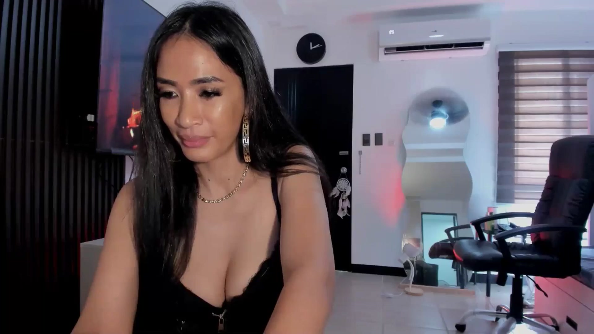 Gallery image thumbnail from ExoticGoddesX's myfreecams stream on, 09/23/2025, 03:16 image 18 of 20