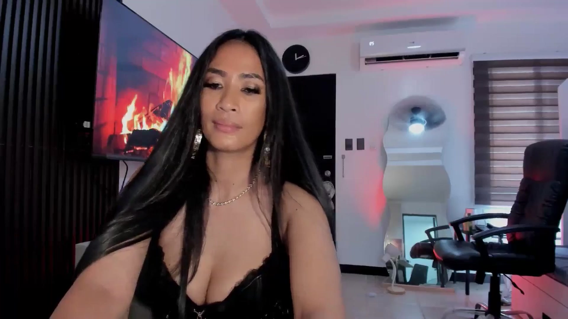 Gallery image thumbnail from ExoticGoddesX's myfreecams stream on, 09/23/2025, 03:16 image 5 of 20