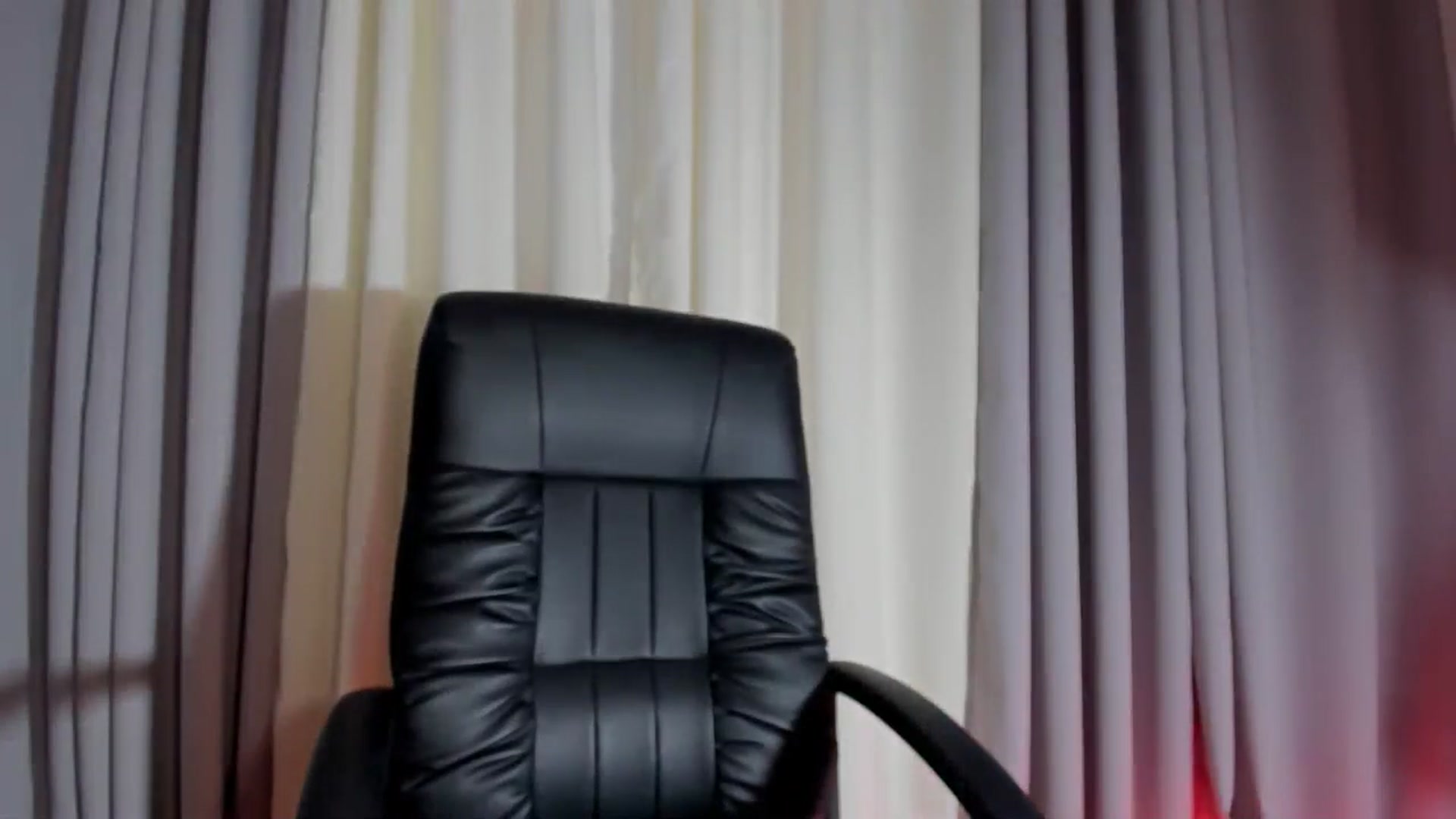 Gallery image thumbnail from ExoticGoddesX's myfreecams stream on, 12/05/2025, 09:31 image 6 of 20