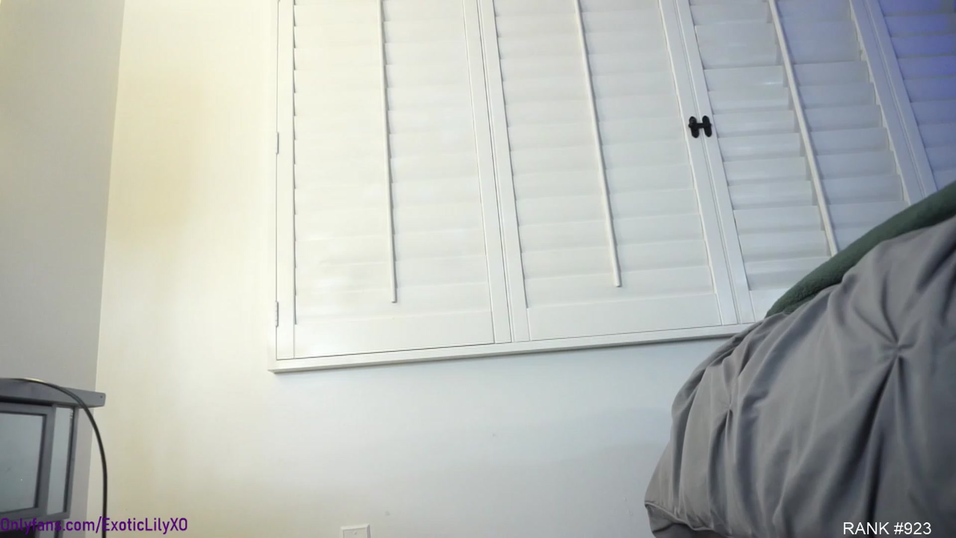 Gallery image thumbnail from ExoticLilyXO's myfreecams stream on, 11/26/2022, 02:42 image 6 of 20