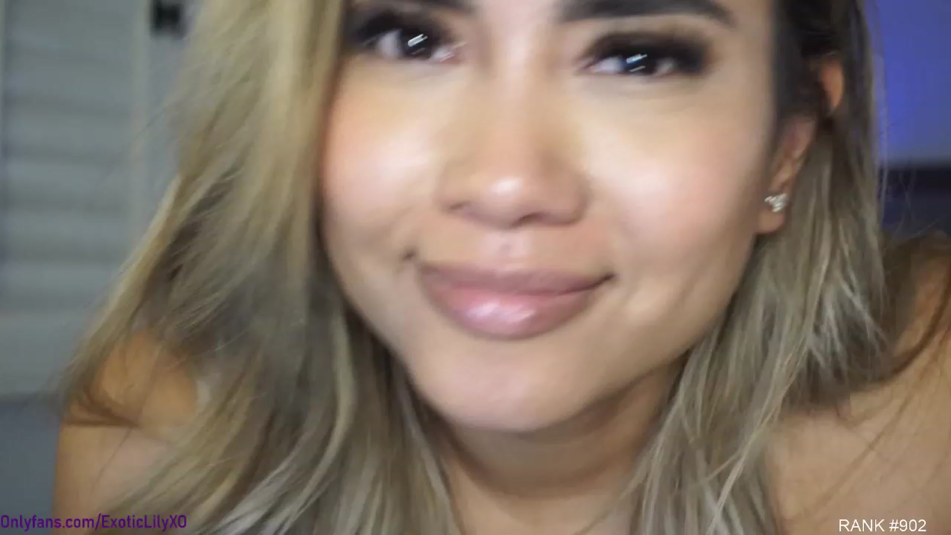 Gallery image thumbnail from ExoticLilyXO's myfreecams stream on, 11/26/2022, 02:42 image 18 of 20