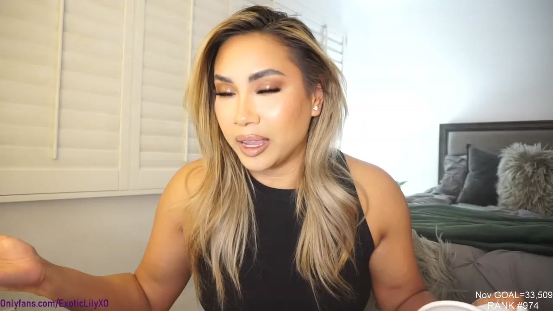 Gallery image thumbnail from ExoticLilyXO's myfreecams stream on, 11/29/2022, 03:13 image 7 of 20