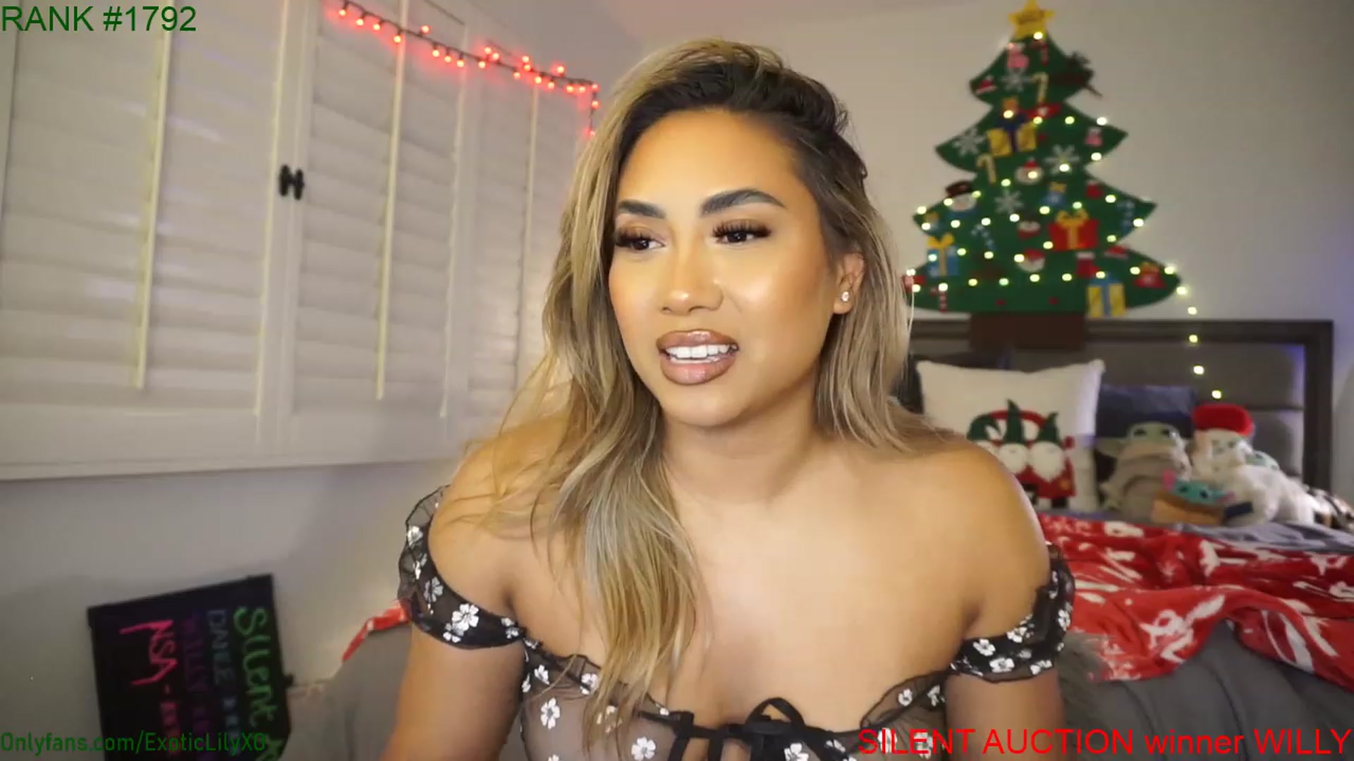 Gallery image thumbnail from ExoticLilyXO's myfreecams stream on, 12/15/2022, 03:57 image 19 of 20