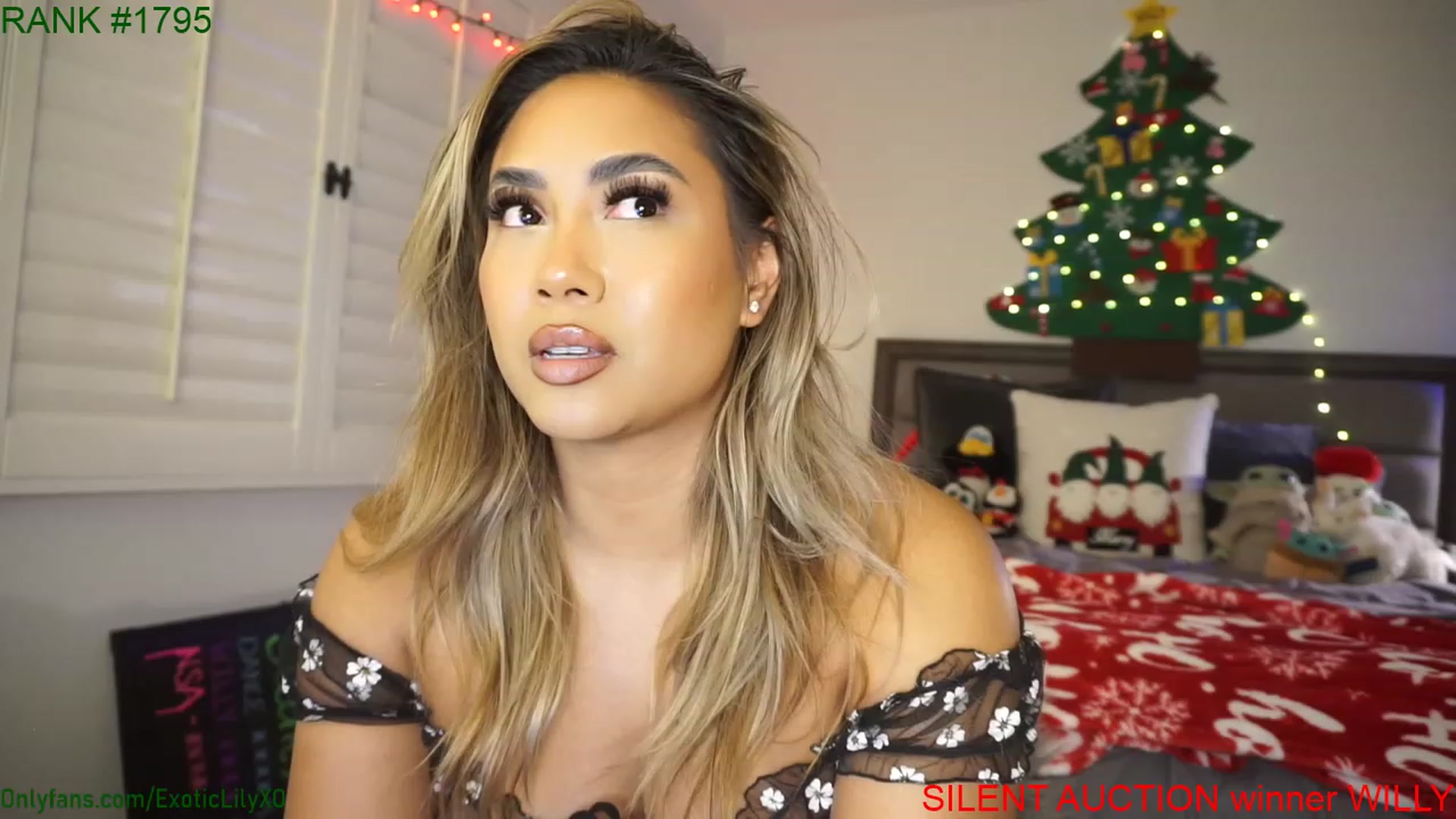 Gallery image thumbnail from ExoticLilyXO's myfreecams stream on, 12/15/2022, 05:05 image 15 of 20