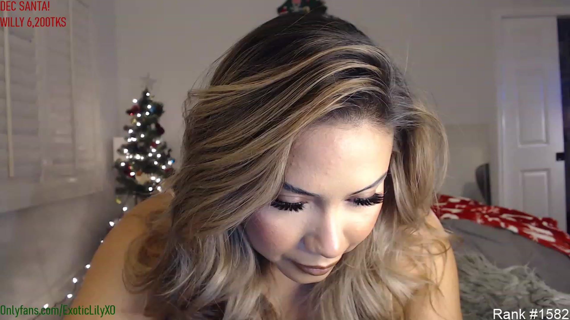 Gallery image thumbnail from ExoticLilyXO's myfreecams stream on, 12/28/2022, 03:59 image 4 of 20