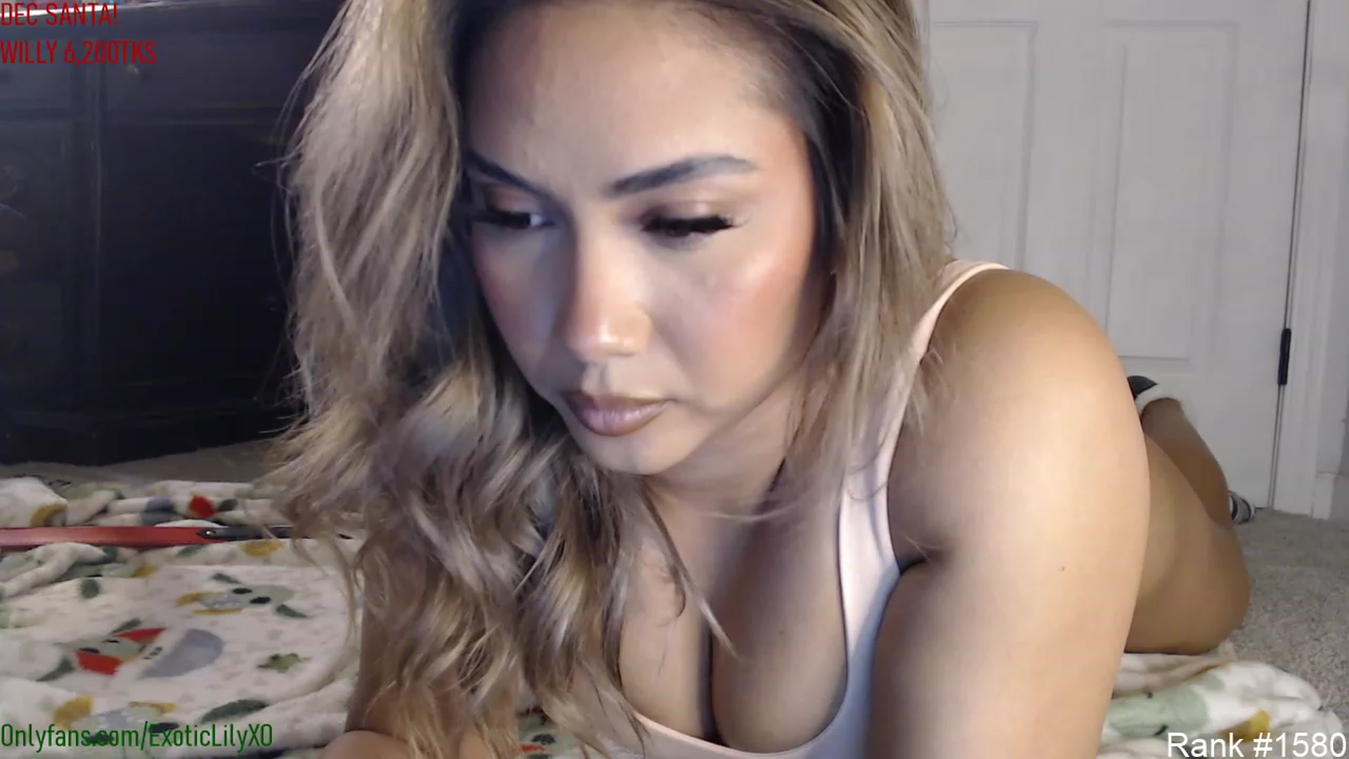 Gallery image thumbnail from ExoticLilyXO's myfreecams stream on, 12/28/2022, 03:59 image 15 of 20