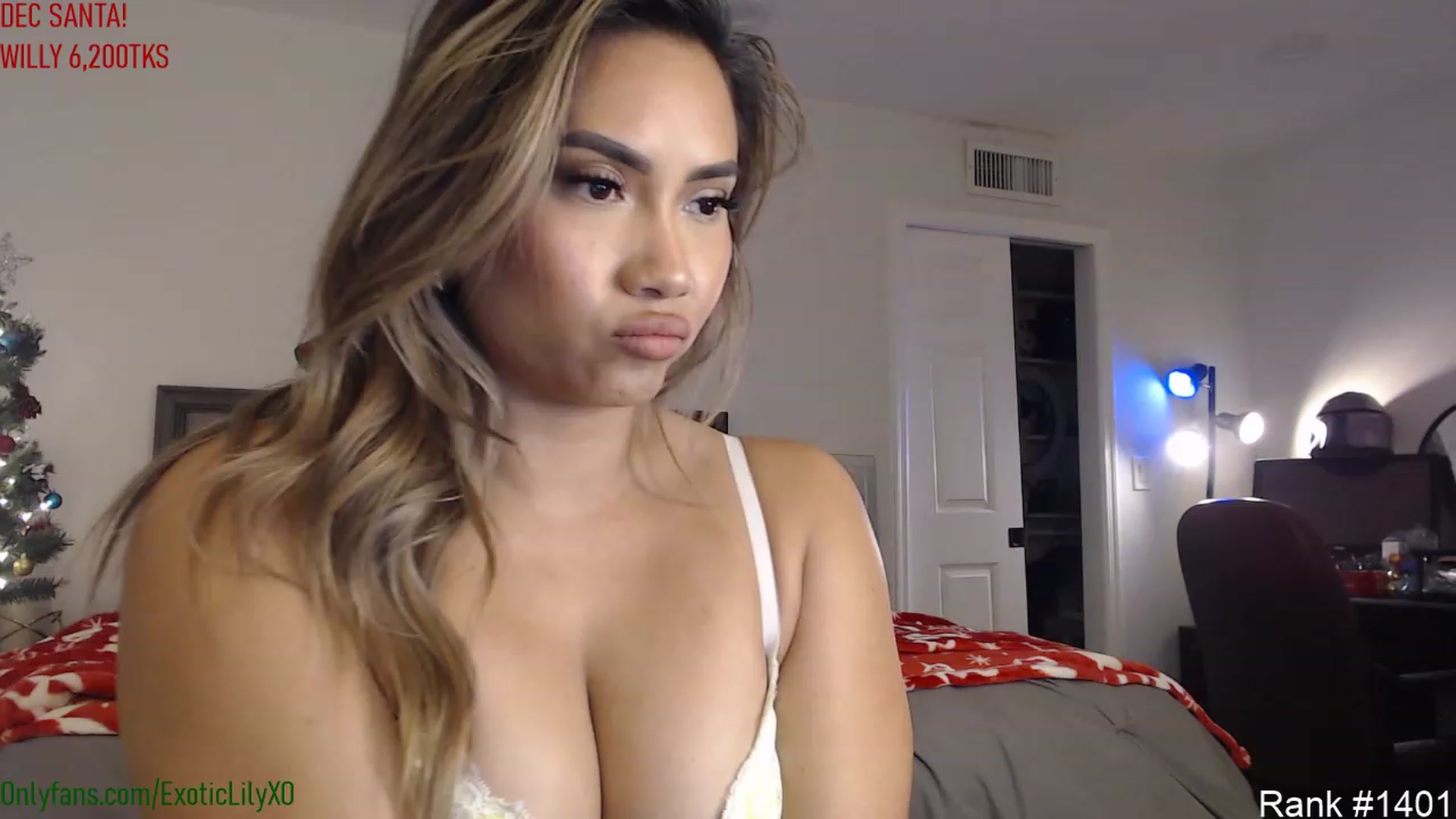 Gallery image thumbnail from ExoticLilyXO's myfreecams stream on, 12/30/2022, 05:37 image 10 of 20
