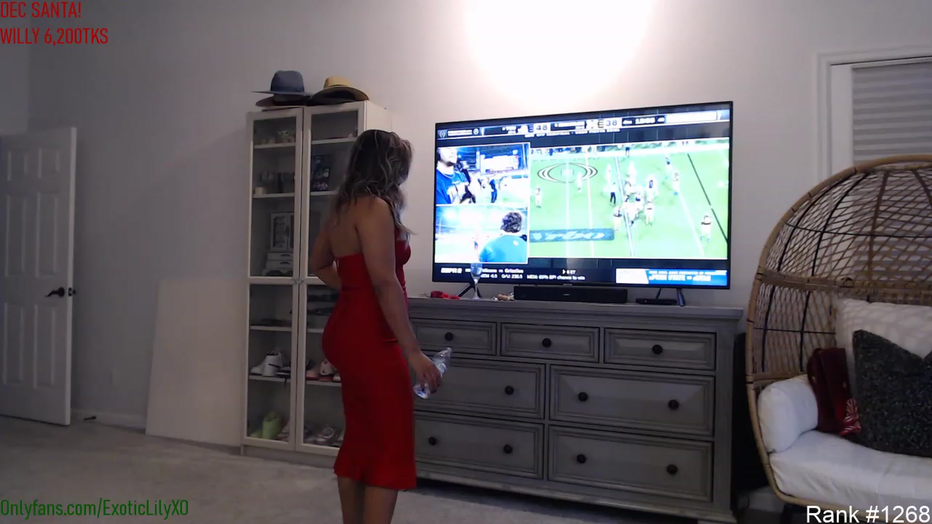 Gallery image thumbnail from ExoticLilyXO's myfreecams stream on, 01/01/2023, 01:13 image 15 of 20