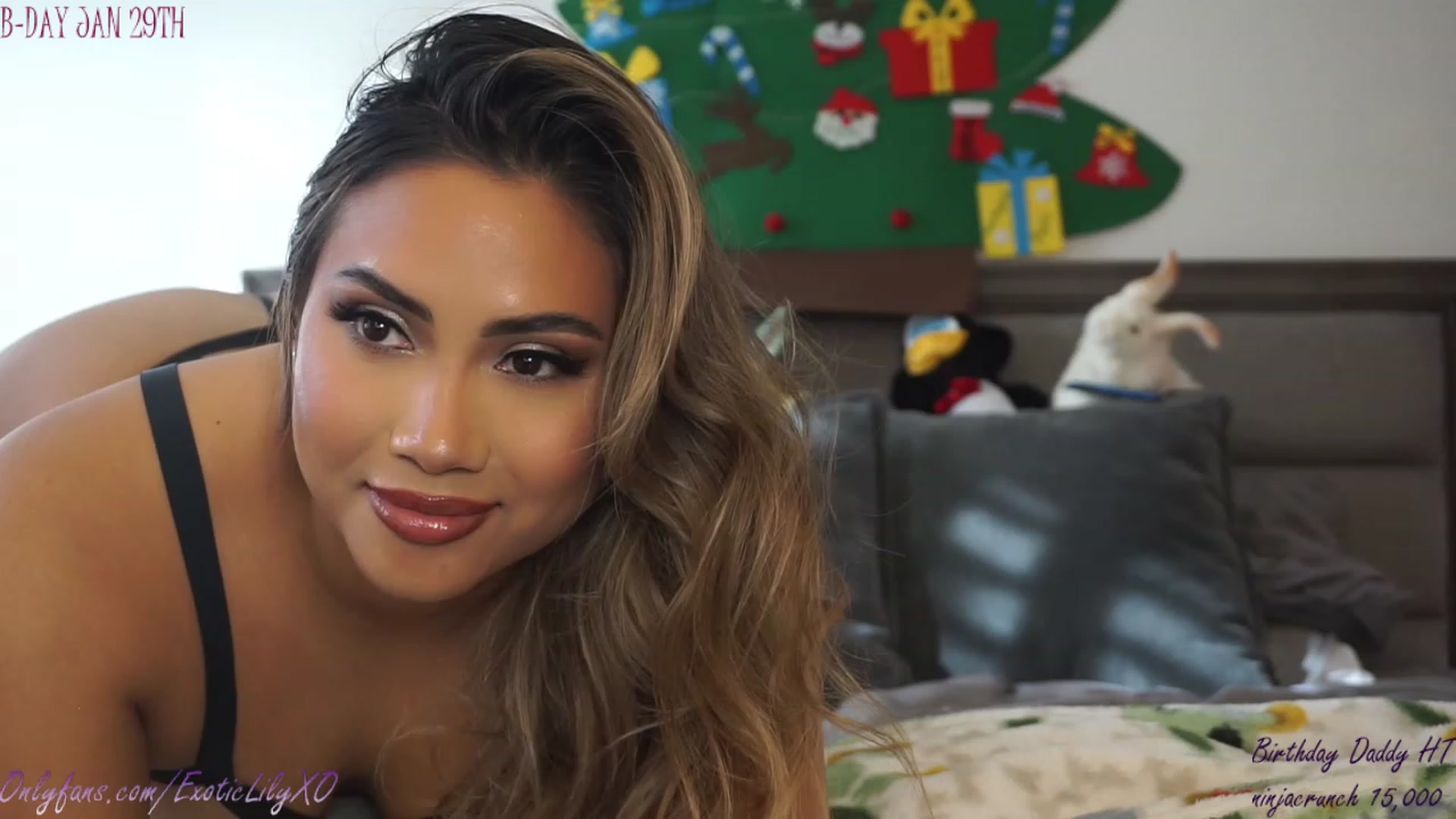 Gallery image thumbnail from ExoticLilyXO's myfreecams stream on, 01/14/2023, 24:11 image 6 of 20
