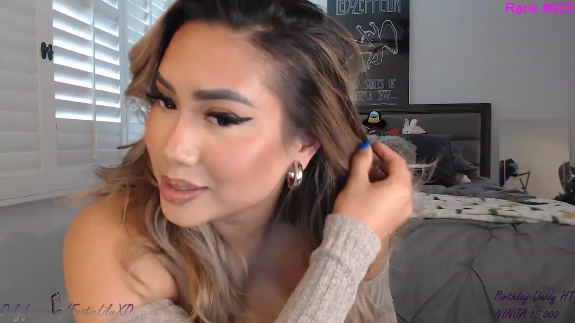 Gallery image thumbnail from ExoticLilyXO's myfreecams stream on, 01/25/2023, 23:30 image 11 of 20