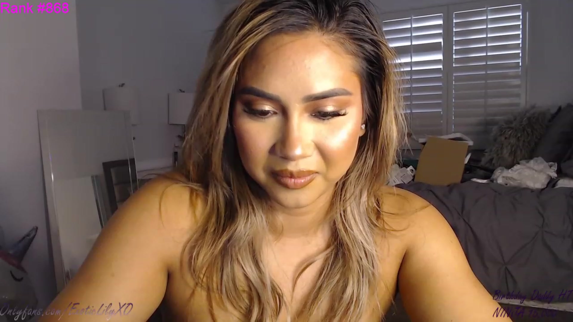 Gallery image thumbnail from ExoticLilyXO's myfreecams stream on, 02/01/2023, 24:15 image 11 of 20
