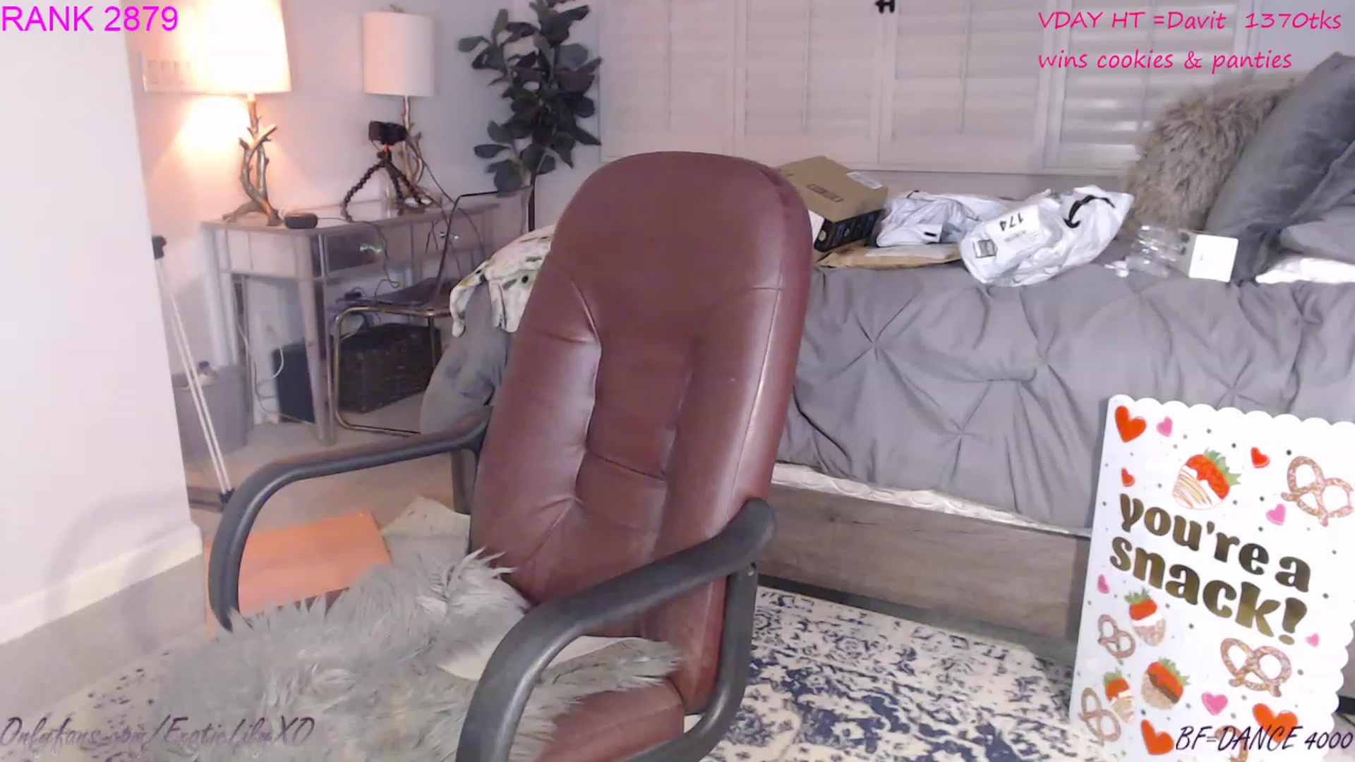 Gallery image thumbnail from ExoticLilyXO's myfreecams stream on, 02/15/2023, 06:28 image 6 of 20