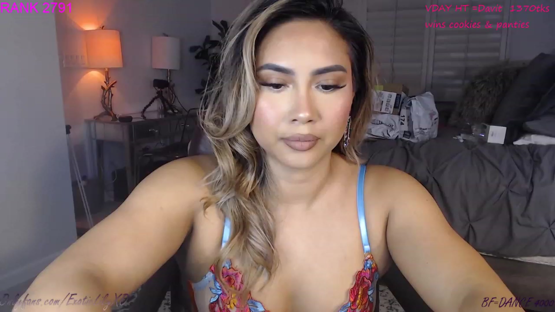 Gallery image thumbnail from ExoticLilyXO's myfreecams stream on, 02/15/2023, 06:28 image 1 of 20