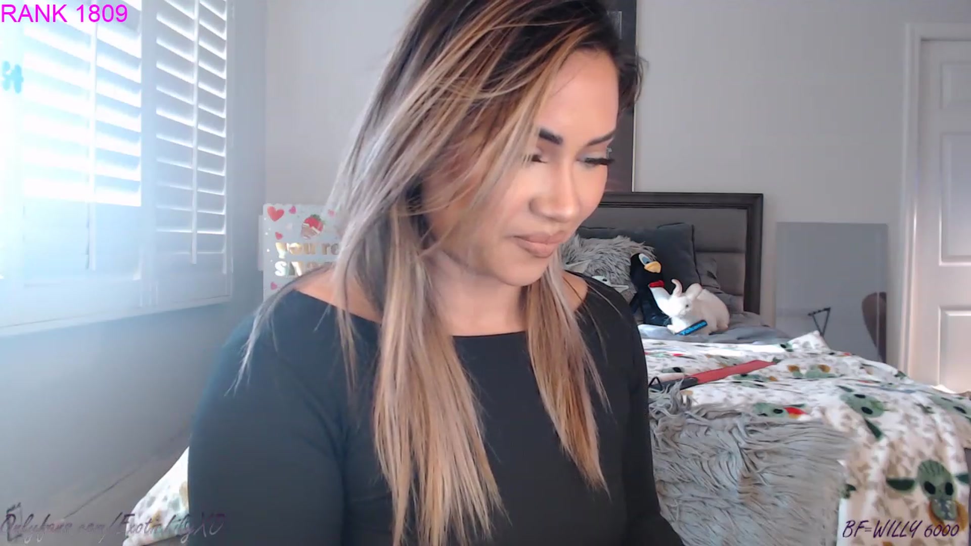 Gallery image thumbnail from ExoticLilyXO's myfreecams stream on, 02/17/2023, 23:22 image 9 of 20