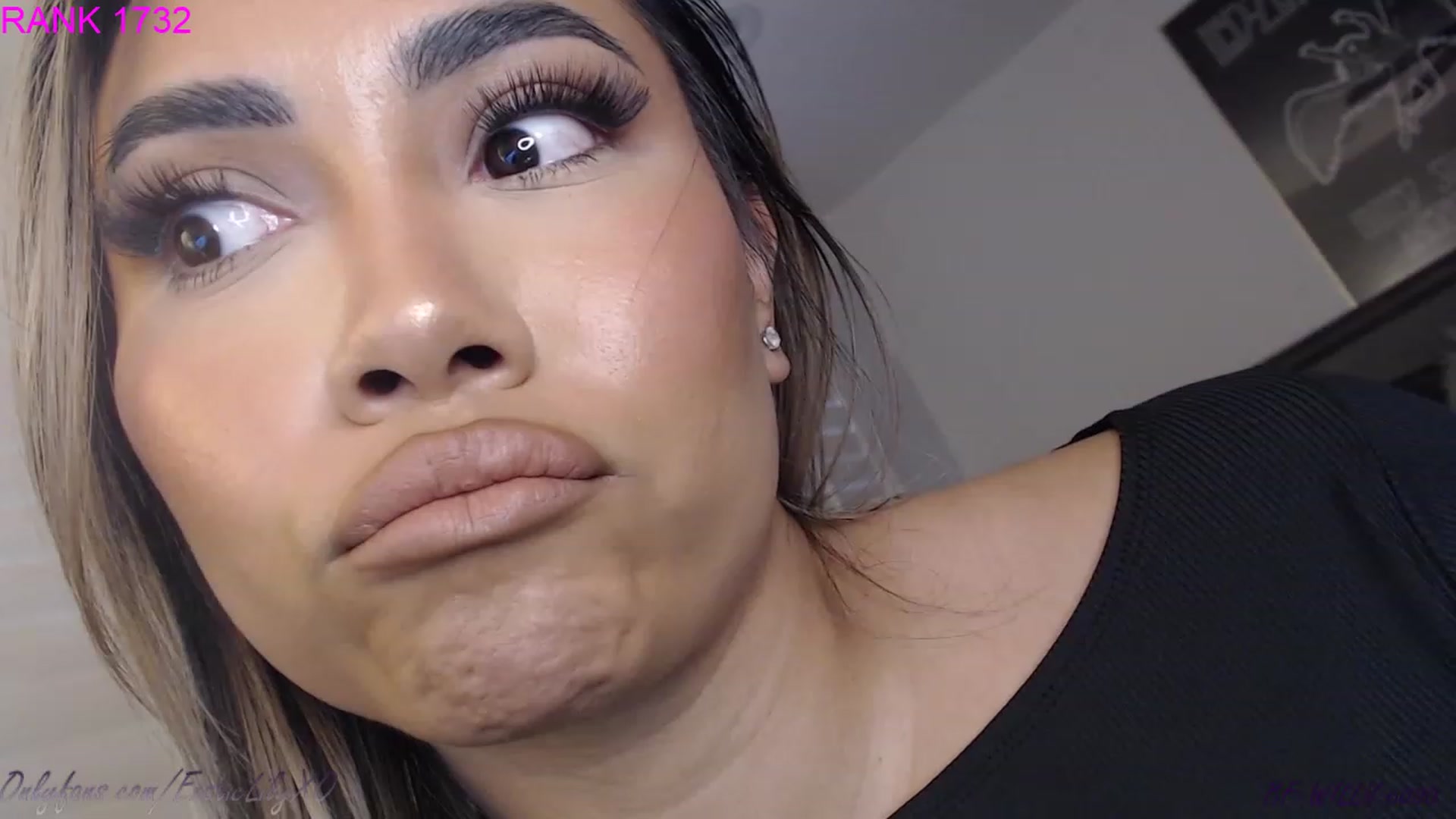 Gallery image thumbnail from ExoticLilyXO's myfreecams stream on, 02/18/2023, 24:33 image 8 of 20