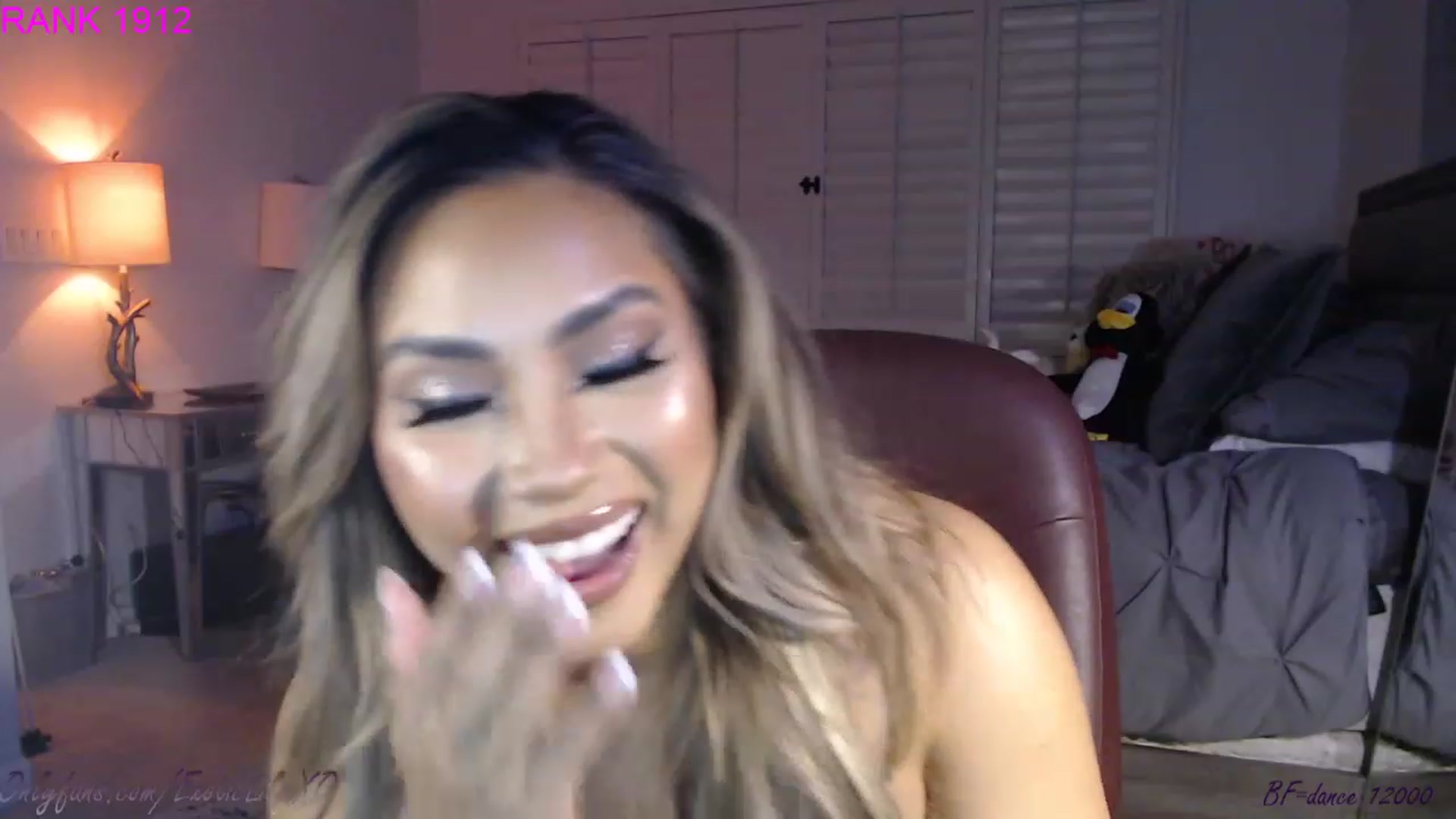 Gallery image thumbnail from ExoticLilyXO's myfreecams stream on, 03/01/2023, 05:12 image 6 of 20