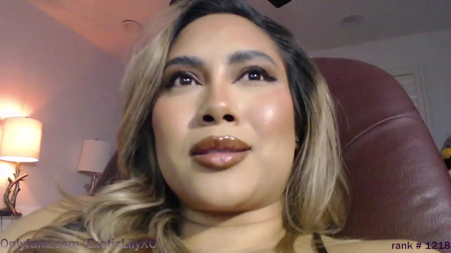 Gallery image thumbnail from ExoticLilyXO's myfreecams stream on, 03/08/2023, 06:28 image 6 of 20