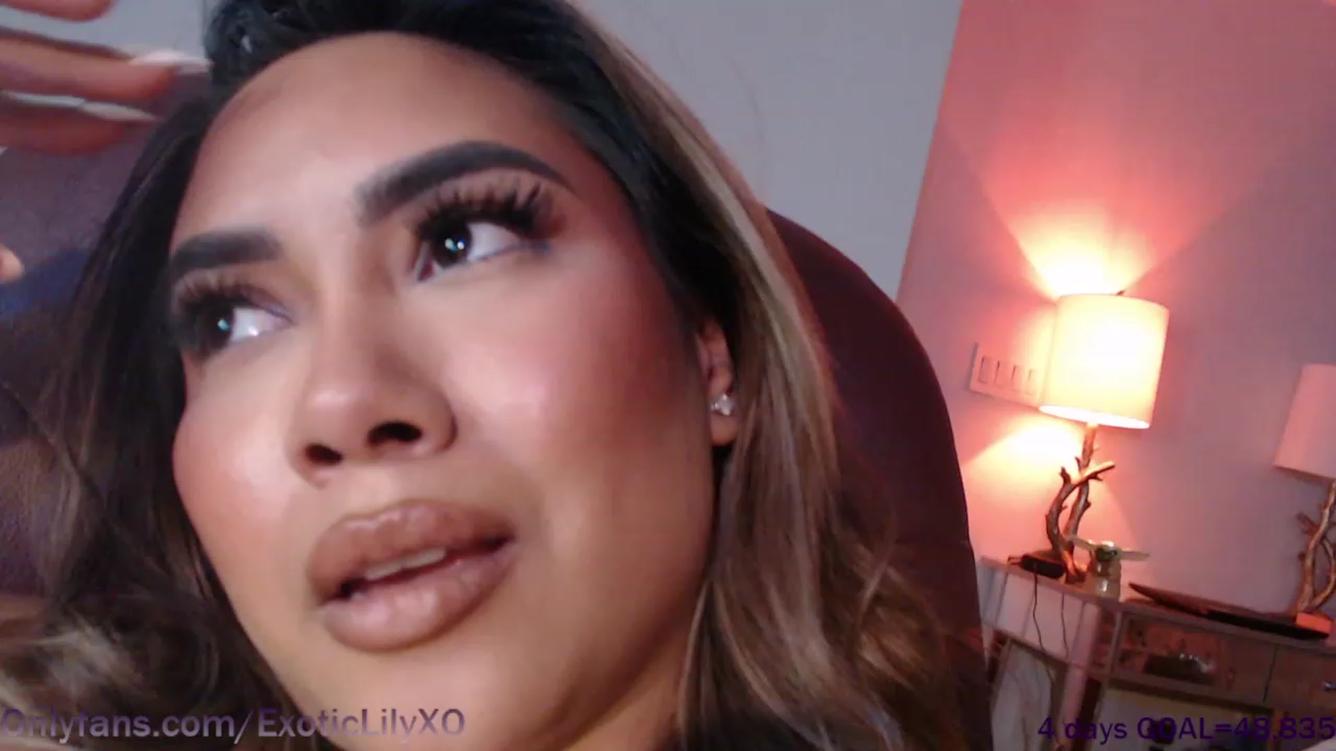Gallery image thumbnail from ExoticLilyXO's myfreecams stream on, 03/13/2023, 05:41 image 12 of 20