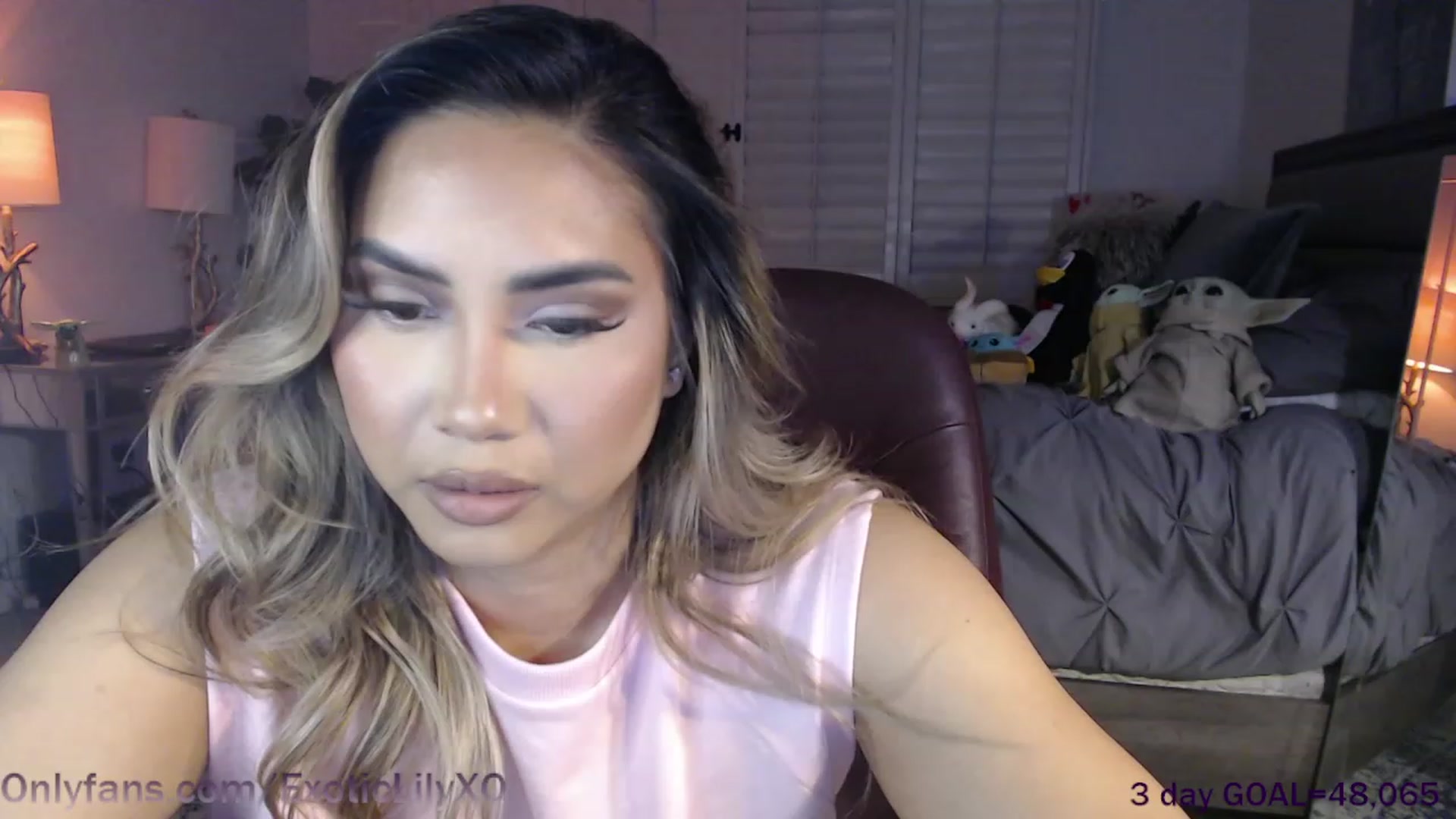 Gallery image thumbnail from ExoticLilyXO's myfreecams stream on, 03/14/2023, 03:27 image 5 of 20