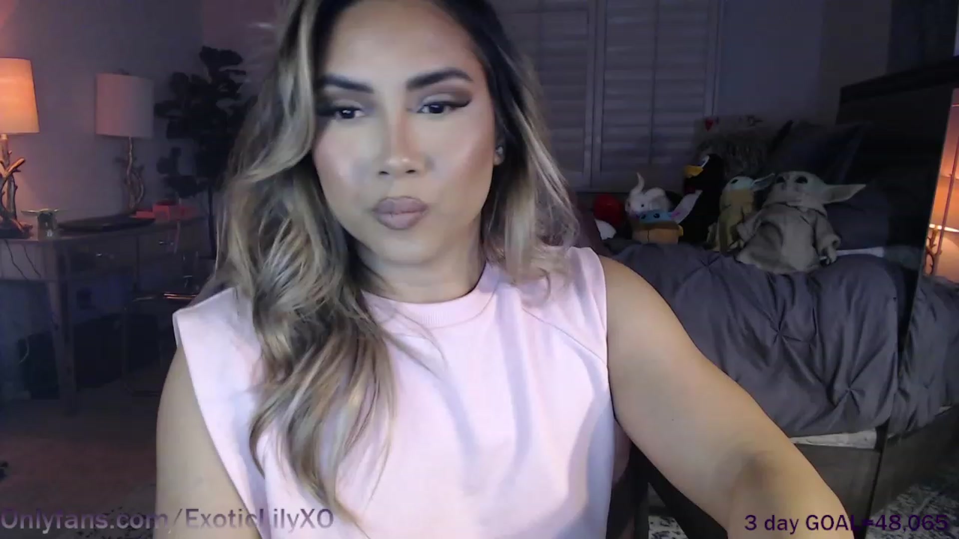Gallery image thumbnail from ExoticLilyXO's myfreecams stream on, 03/14/2023, 03:27 image 3 of 20