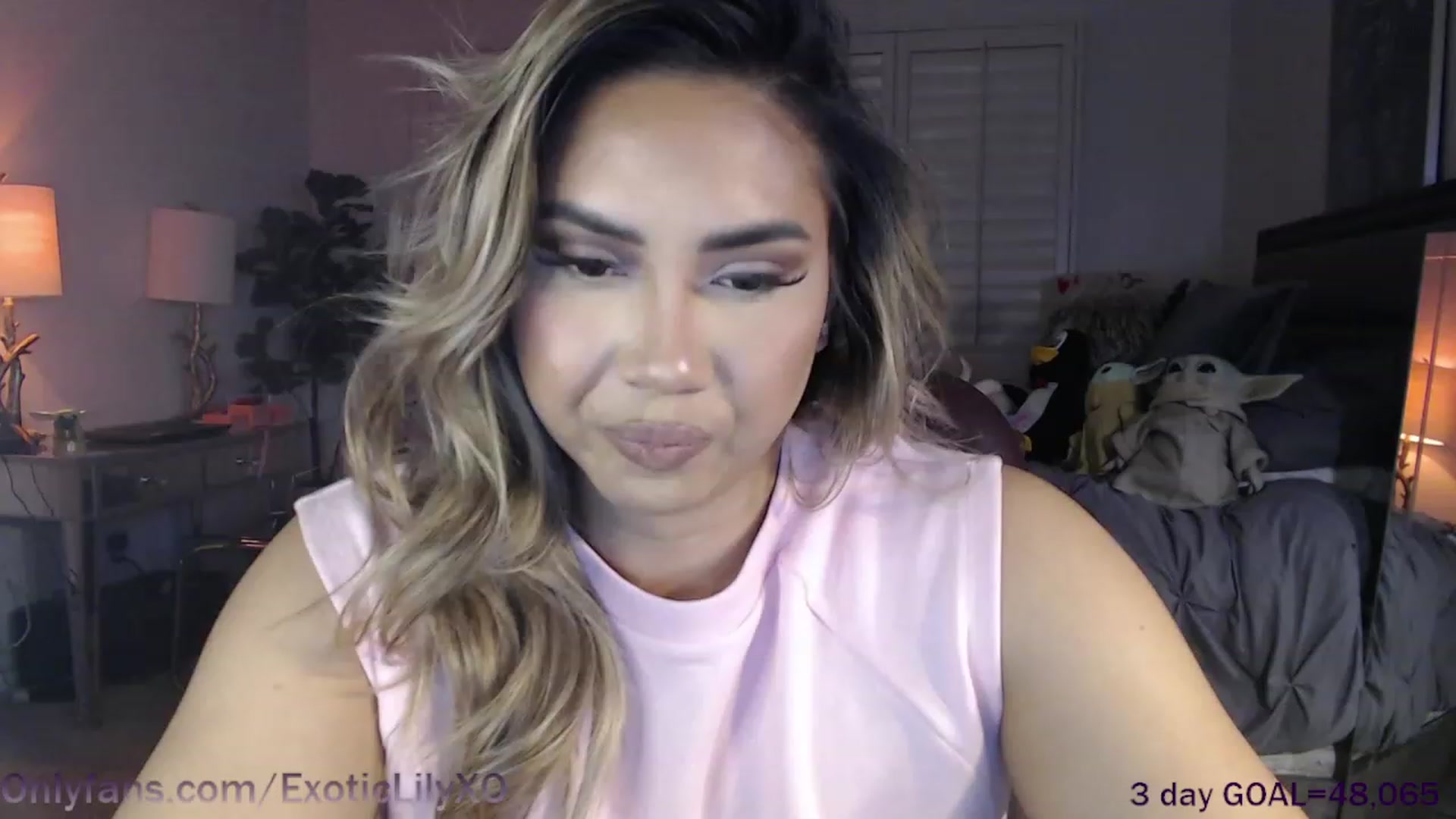Gallery image thumbnail from ExoticLilyXO's myfreecams stream on, 03/14/2023, 03:27 image 10 of 20