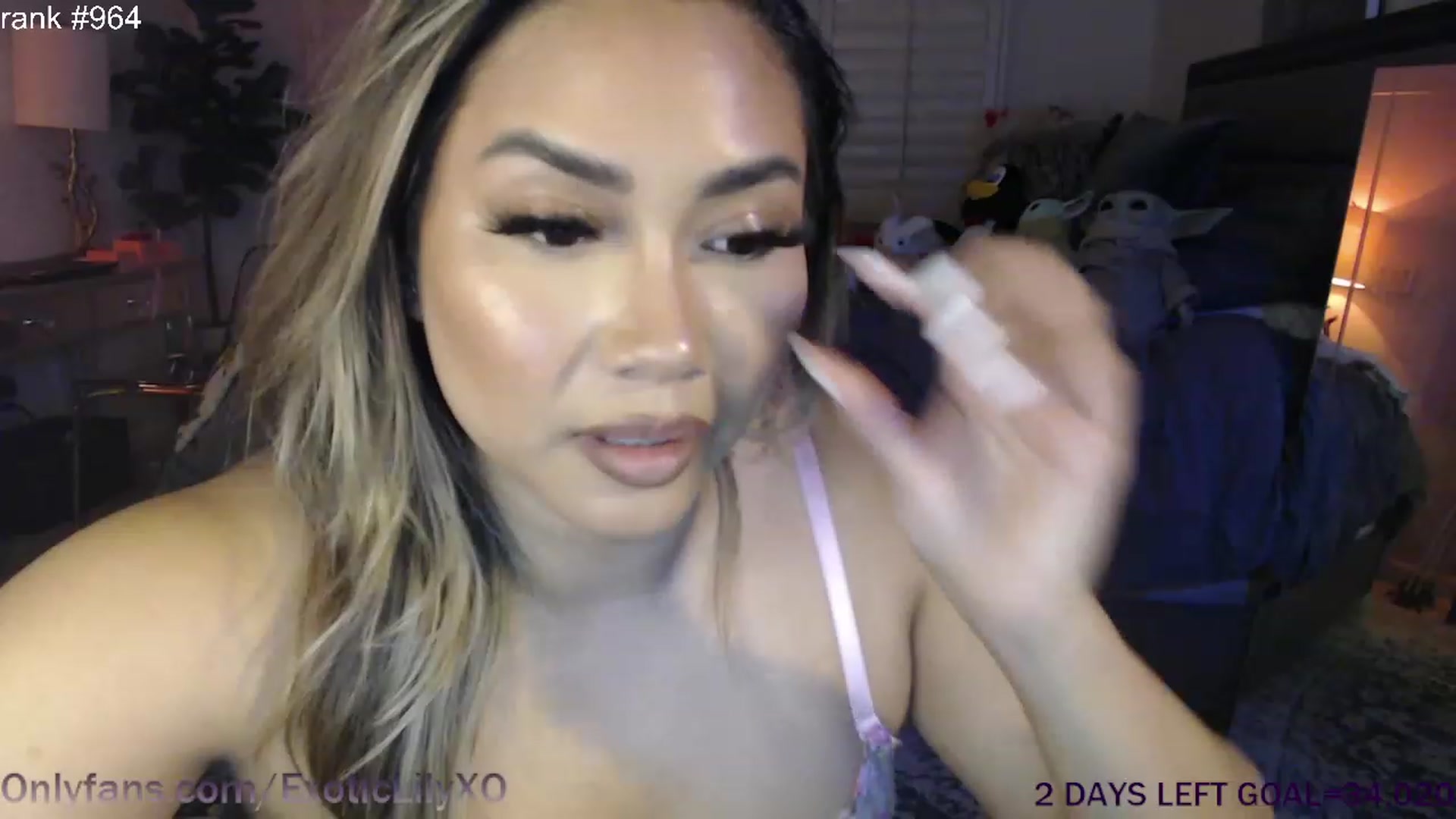 Gallery image thumbnail from ExoticLilyXO's myfreecams stream on, 03/15/2023, 07:14 image 7 of 20