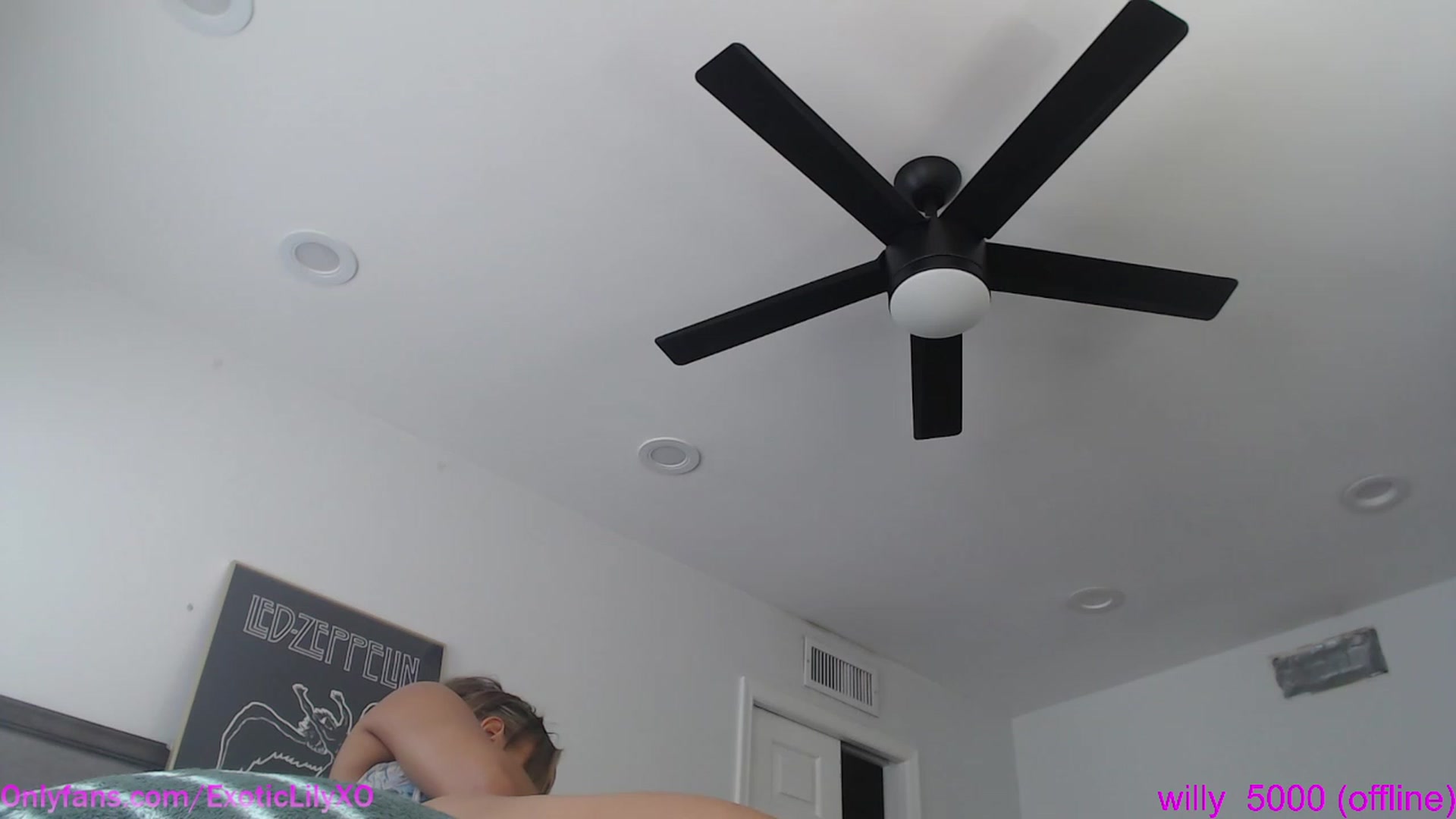 Gallery image thumbnail from ExoticLilyXO's myfreecams stream on, 06/30/2023, 24:03 image 4 of 20