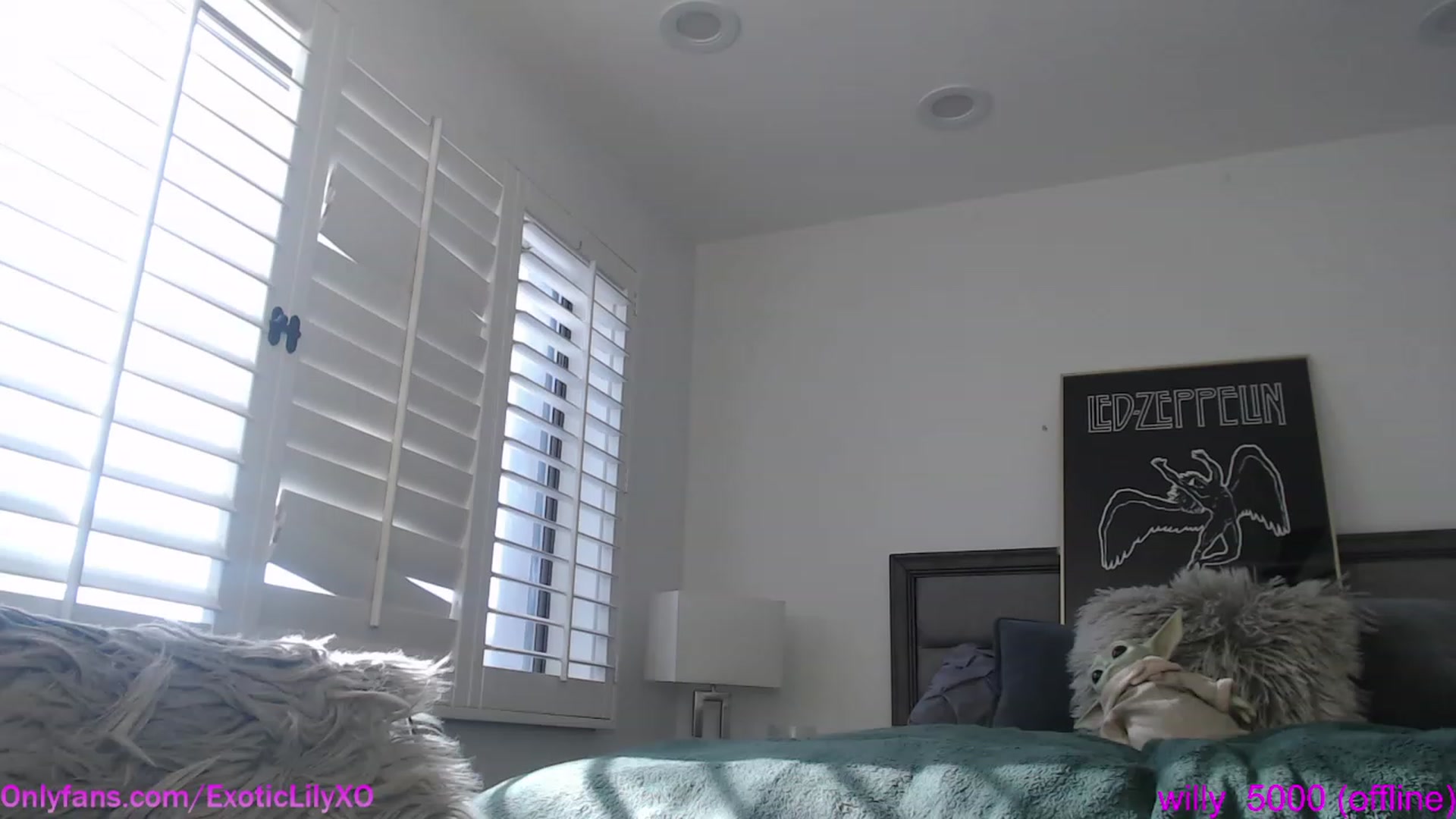 Gallery image thumbnail from ExoticLilyXO's myfreecams stream on, 07/01/2023, 24:01 image 12 of 20