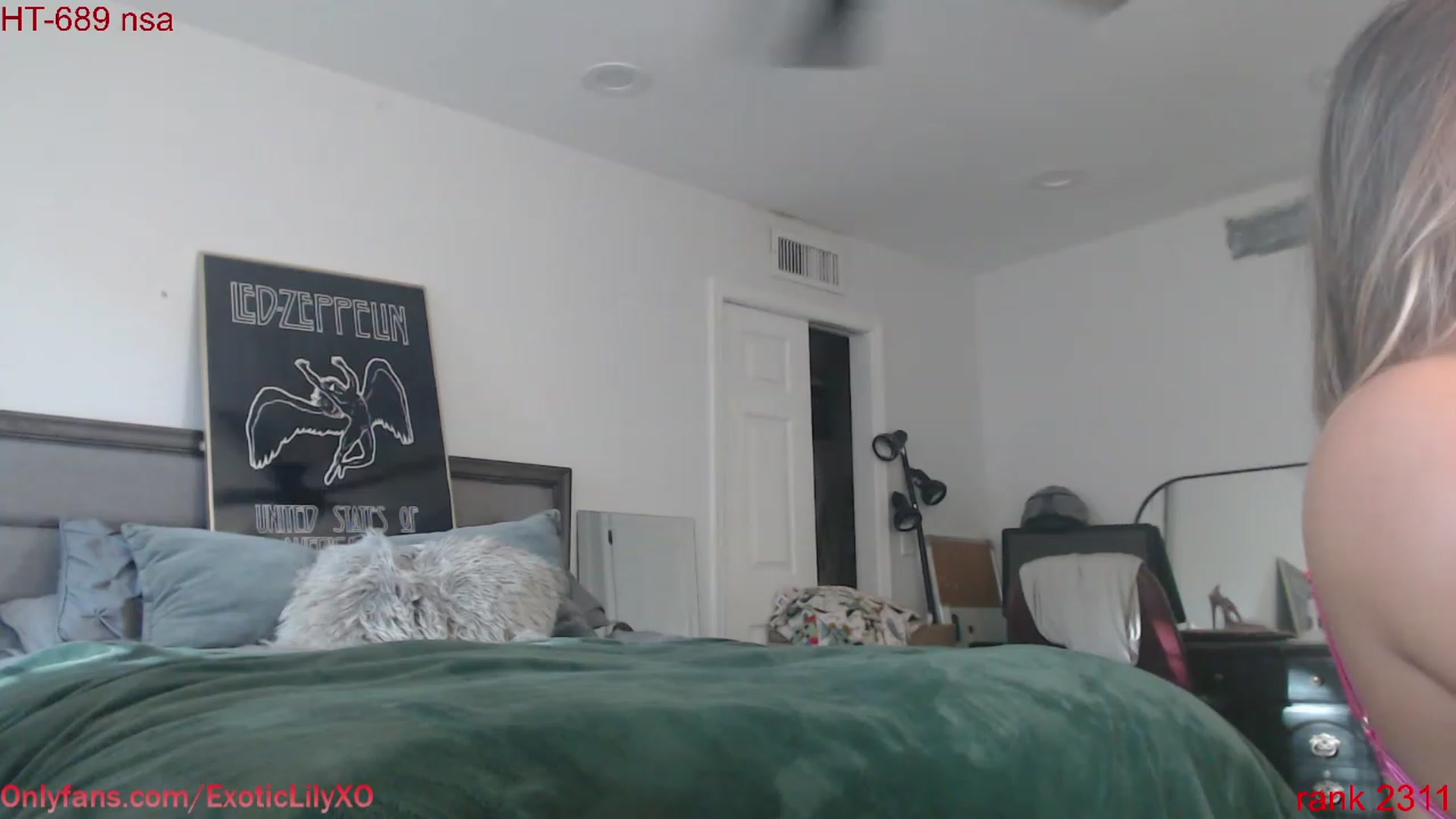 Gallery image thumbnail from ExoticLilyXO's myfreecams stream on, 07/31/2023, 02:33 image 4 of 20