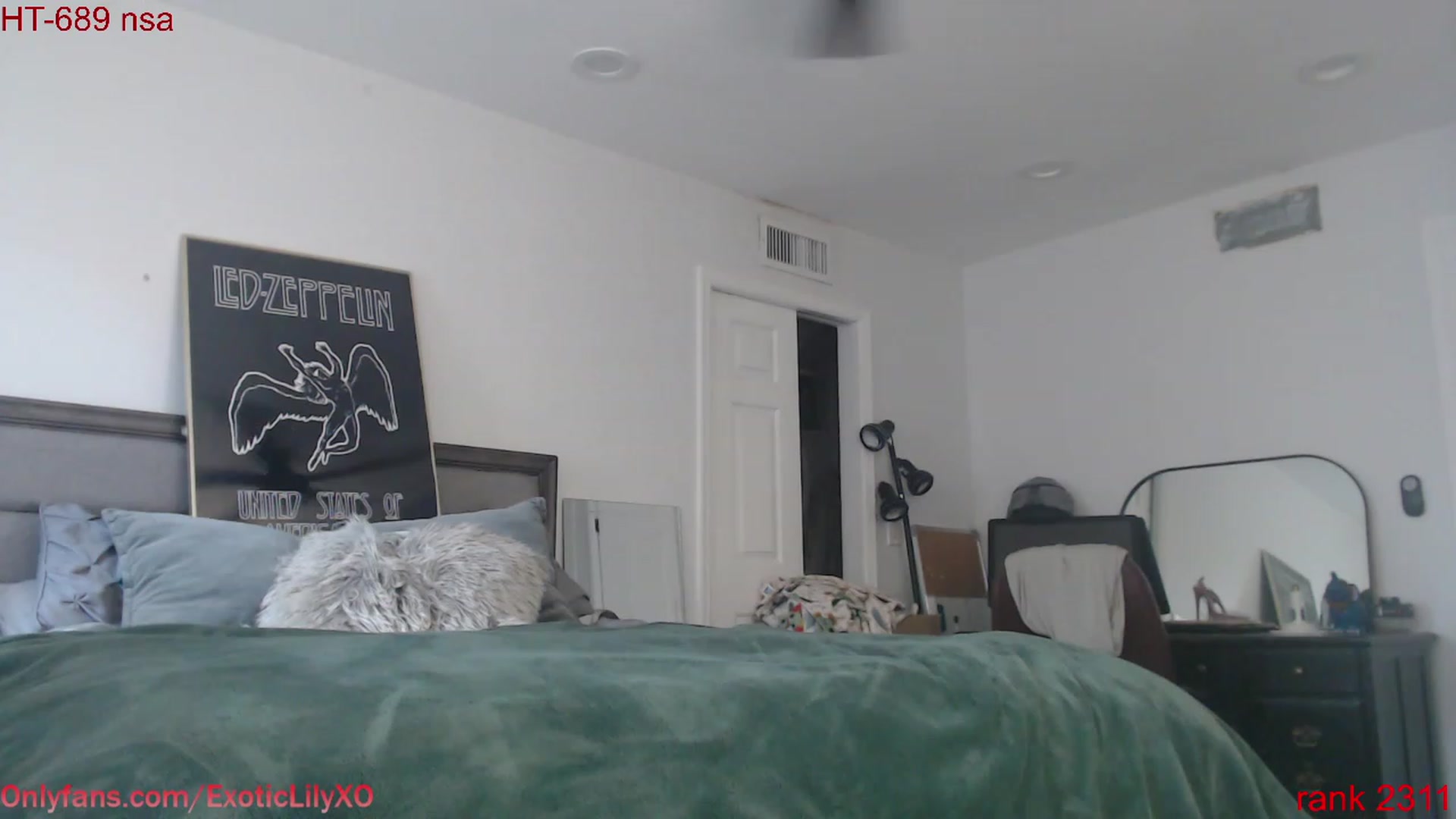 Gallery image thumbnail from ExoticLilyXO's myfreecams stream on, 07/31/2023, 02:33 image 2 of 20