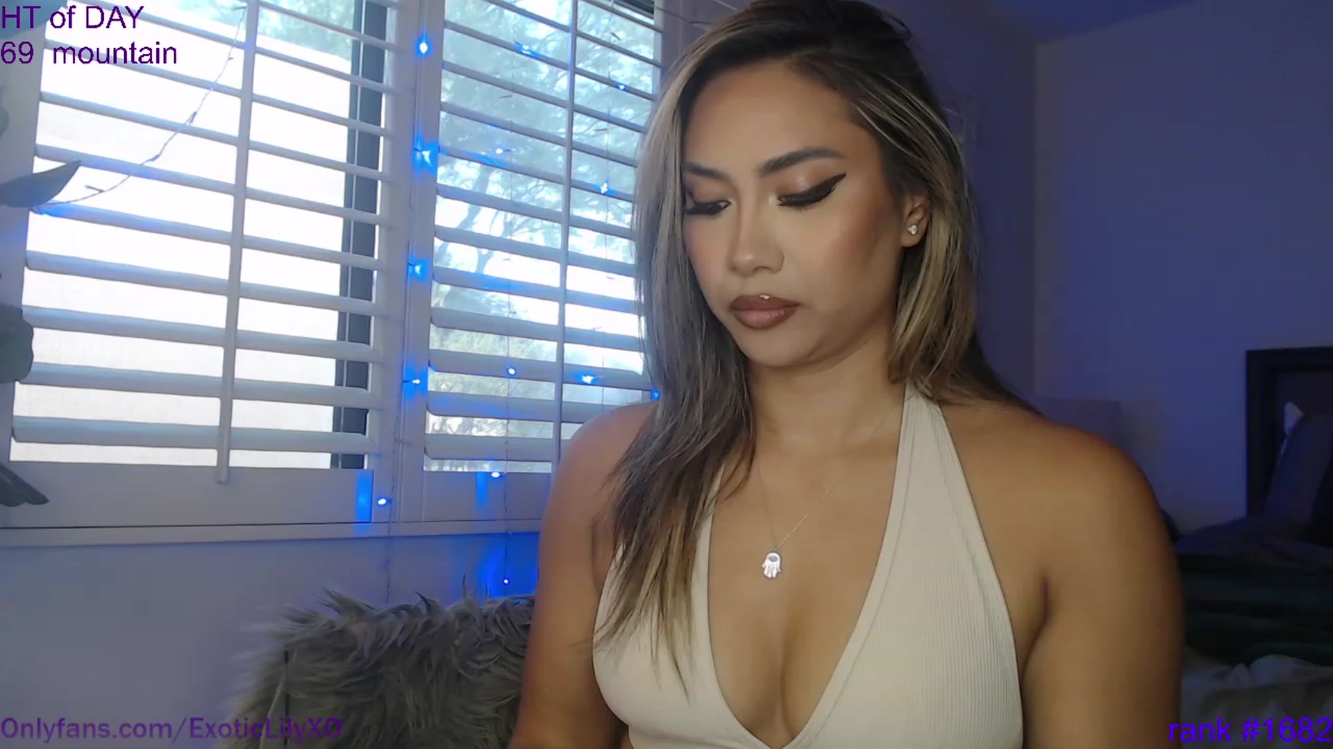 Gallery image thumbnail from ExoticLilyXO's myfreecams stream on, 09/28/2023, 24:52 image 3 of 20
