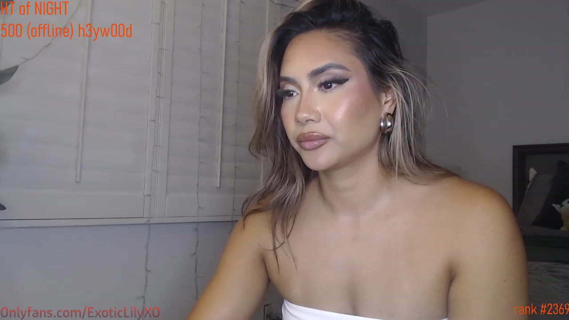 Gallery image thumbnail from ExoticLilyXO's myfreecams stream on, 10/10/2023, 02:23 image 1 of 20