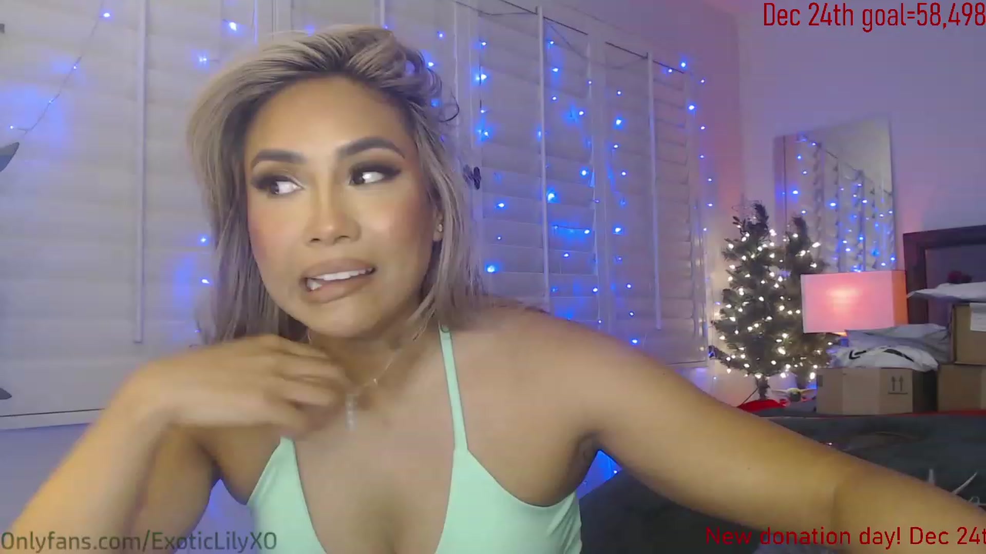 Gallery image thumbnail from ExoticLilyXO's myfreecams stream on, 12/21/2023, 01:13 image 5 of 20