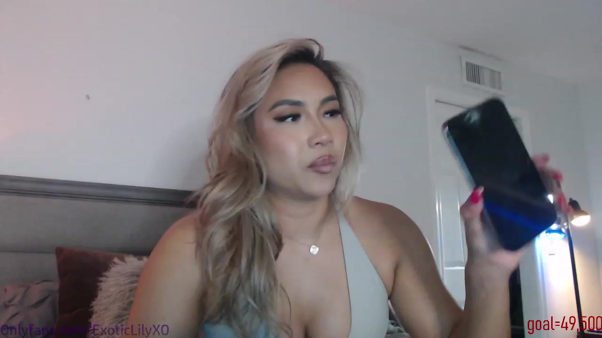 Gallery image thumbnail from ExoticLilyXO's myfreecams stream on, 01/10/2024, 01:41 image 14 of 20