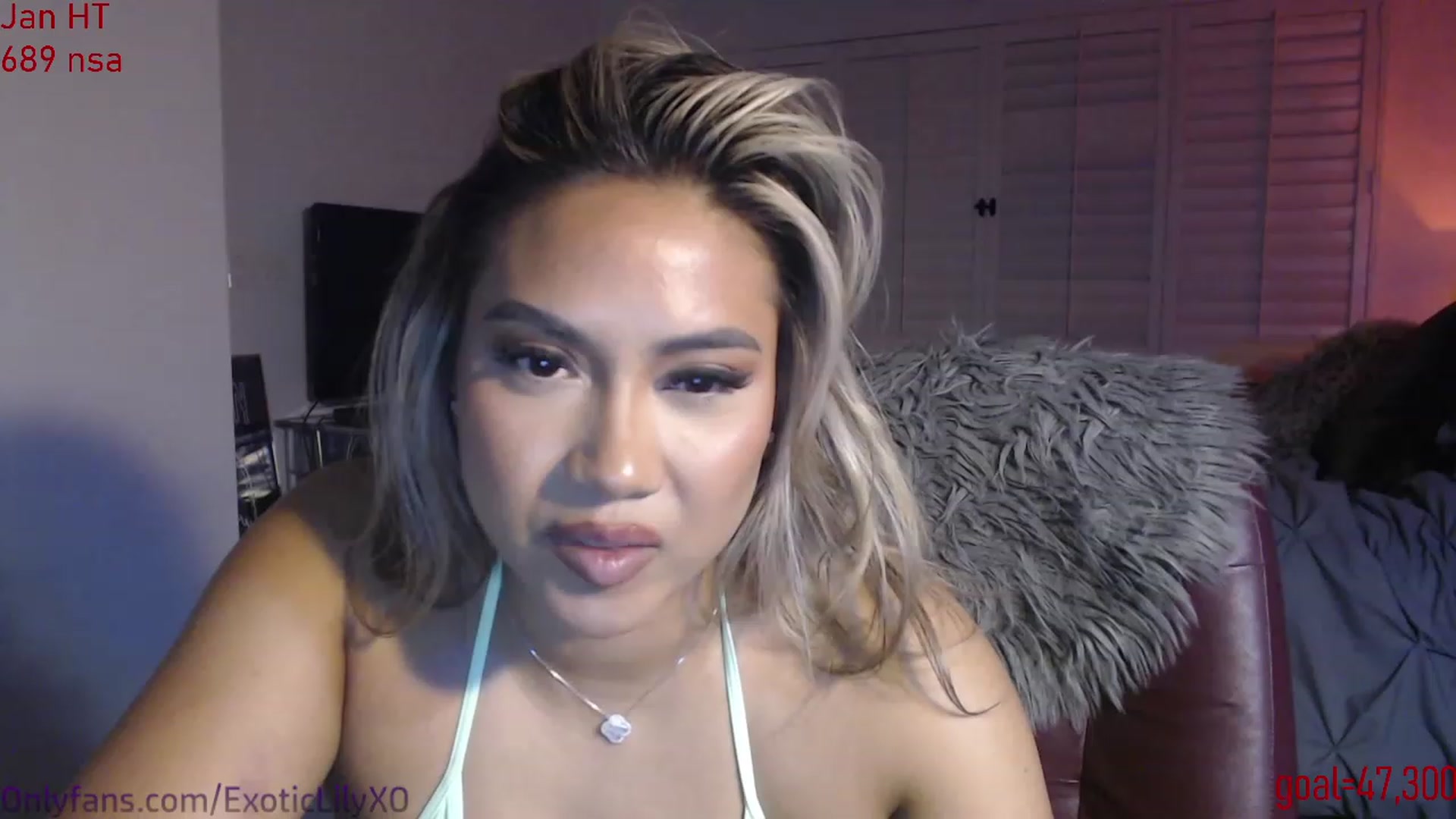 Gallery image thumbnail from ExoticLilyXO's myfreecams stream on, 01/10/2024, 03:20 image 11 of 20