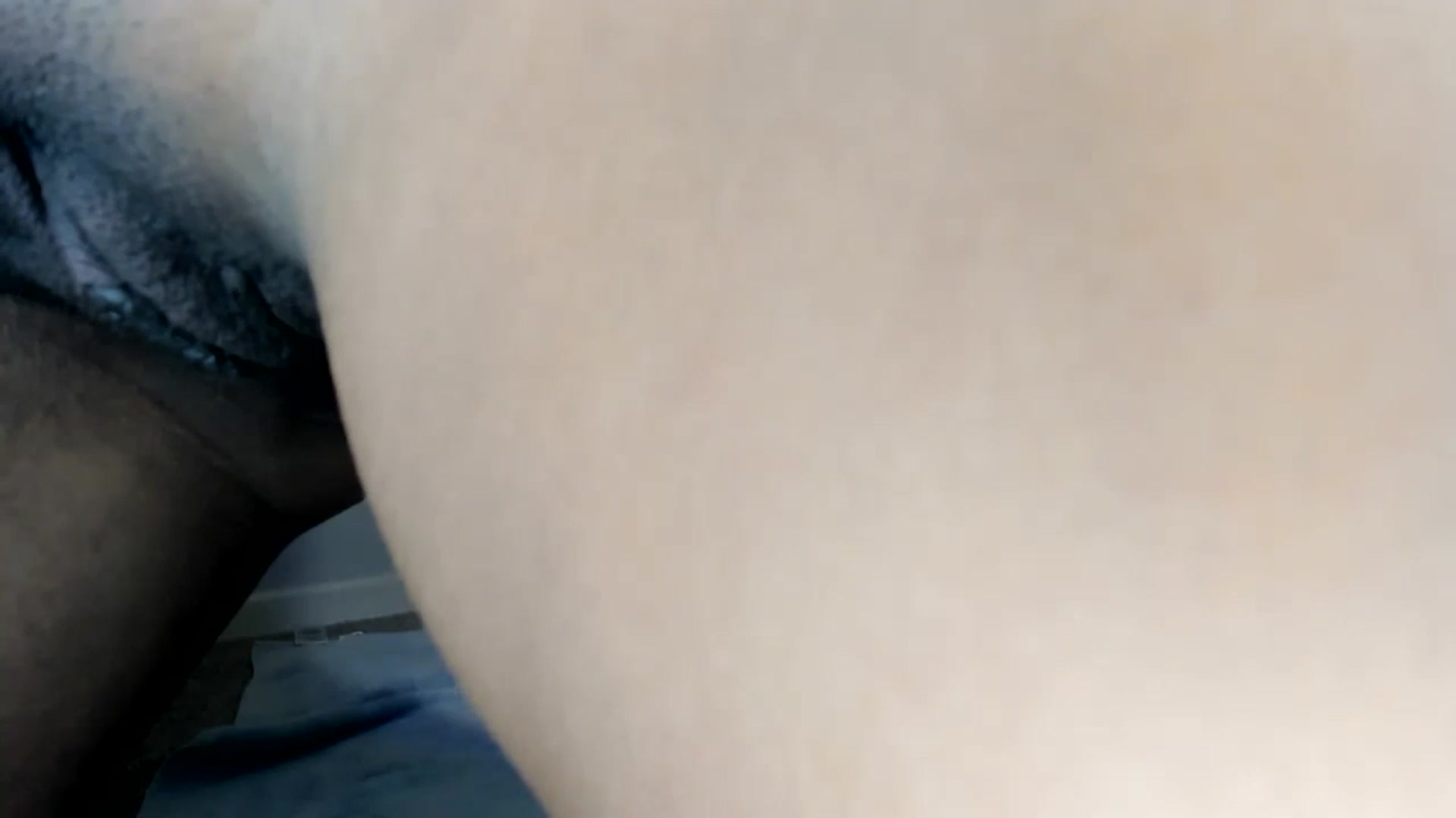 Gallery image thumbnail from ExoticLilyXO's myfreecams stream on, 08/28/2024, 02:52 image 11 of 20